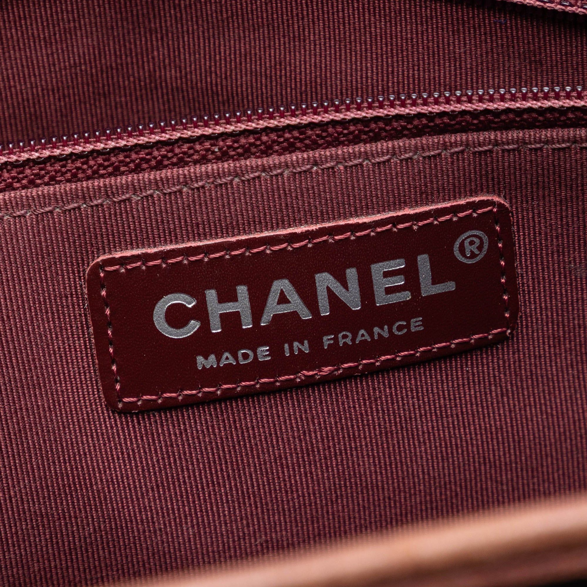 Chanel CC Chocolate Bar Patent Tote Size ONE SIZE - 5 Thumbnail