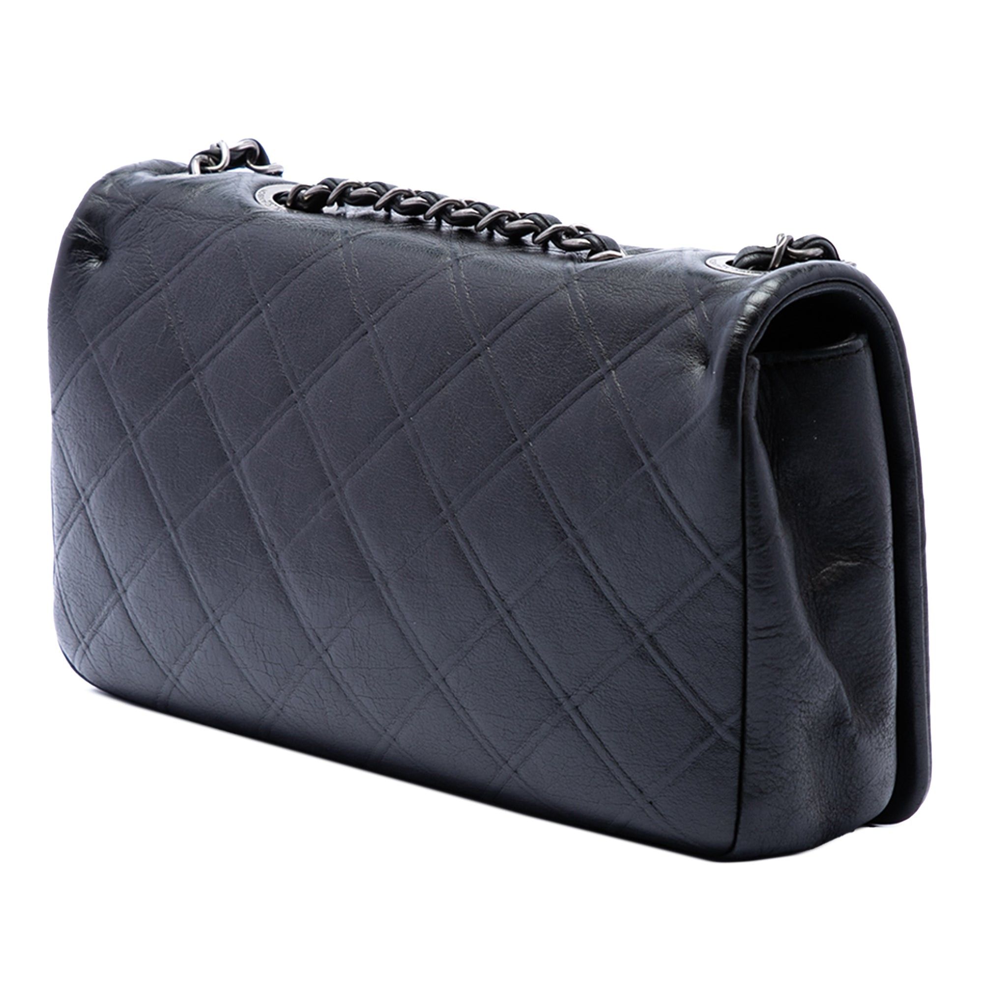 Chanel Medium Diamond Embossed Calfskin New Chic Flap Size ONE SIZE - 2 Thumbnail