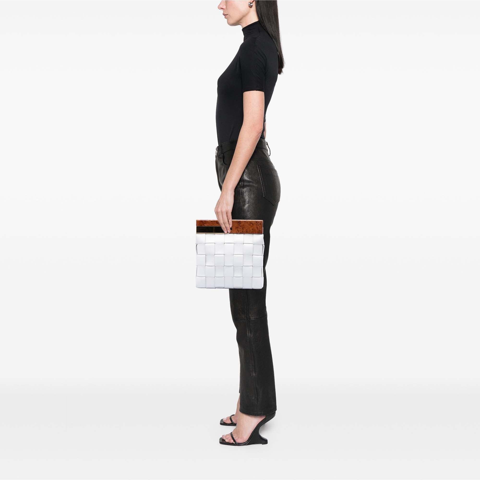 Bottega Veneta Lambskin Maxi Intrecciato The Snap Clutch Size ONE SIZE - 6 Thumbnail
