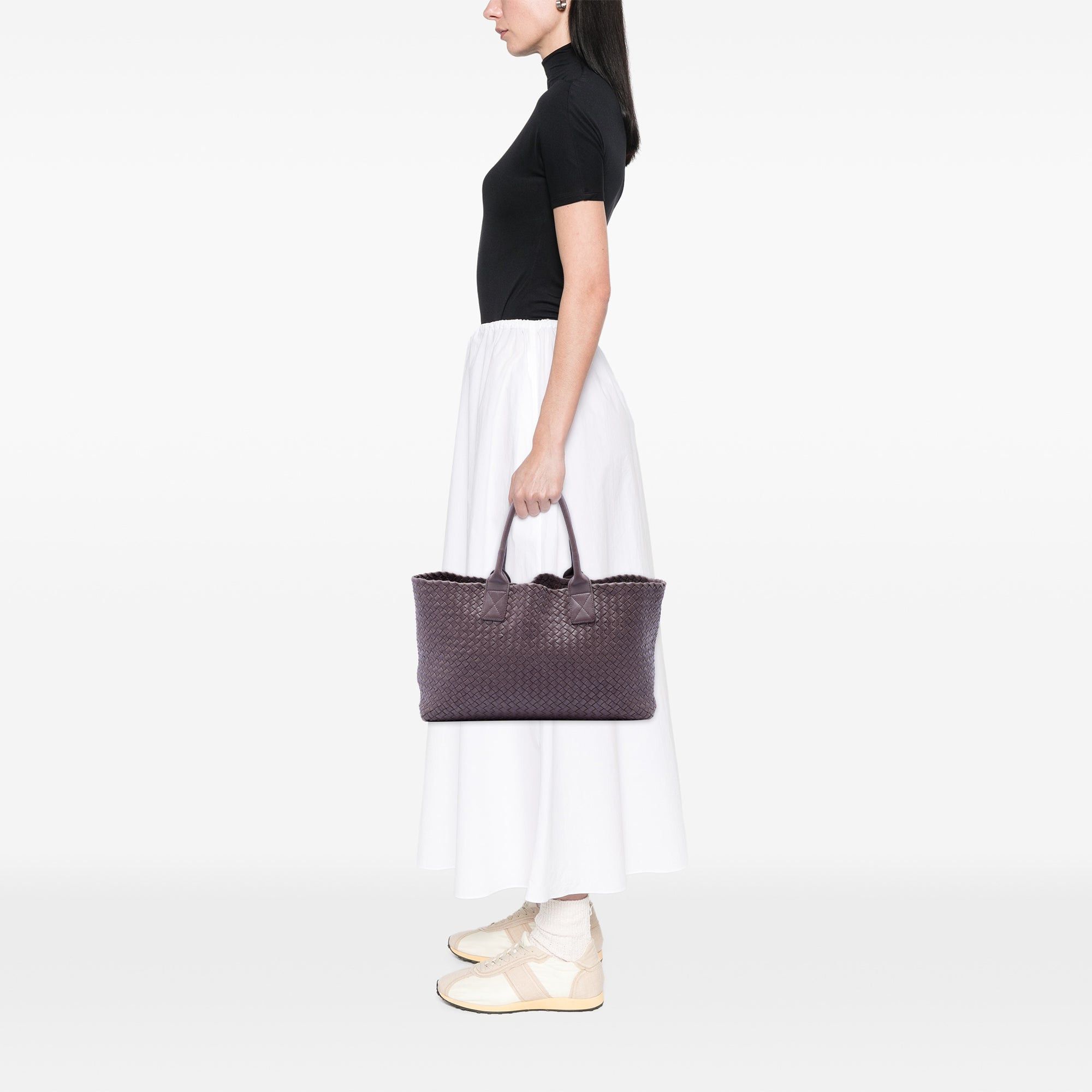 Bottega Veneta Limited Edition Medium Lambskin Intreccio Cabat Tote Size ONE SIZE - 6 Thumbnail