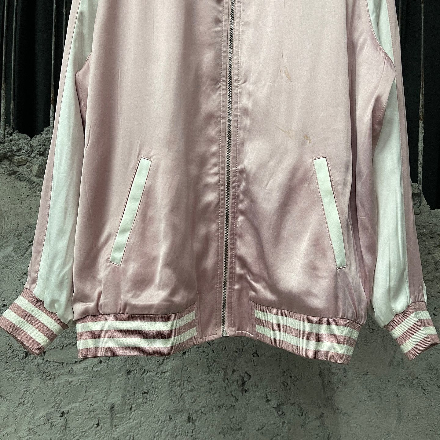 Saint Laurent Paris Saint Laurent Pink Satin Bomber Jacket Size 36 Size XS / US 0-2 / IT 36-38 - 6 Thumbnail