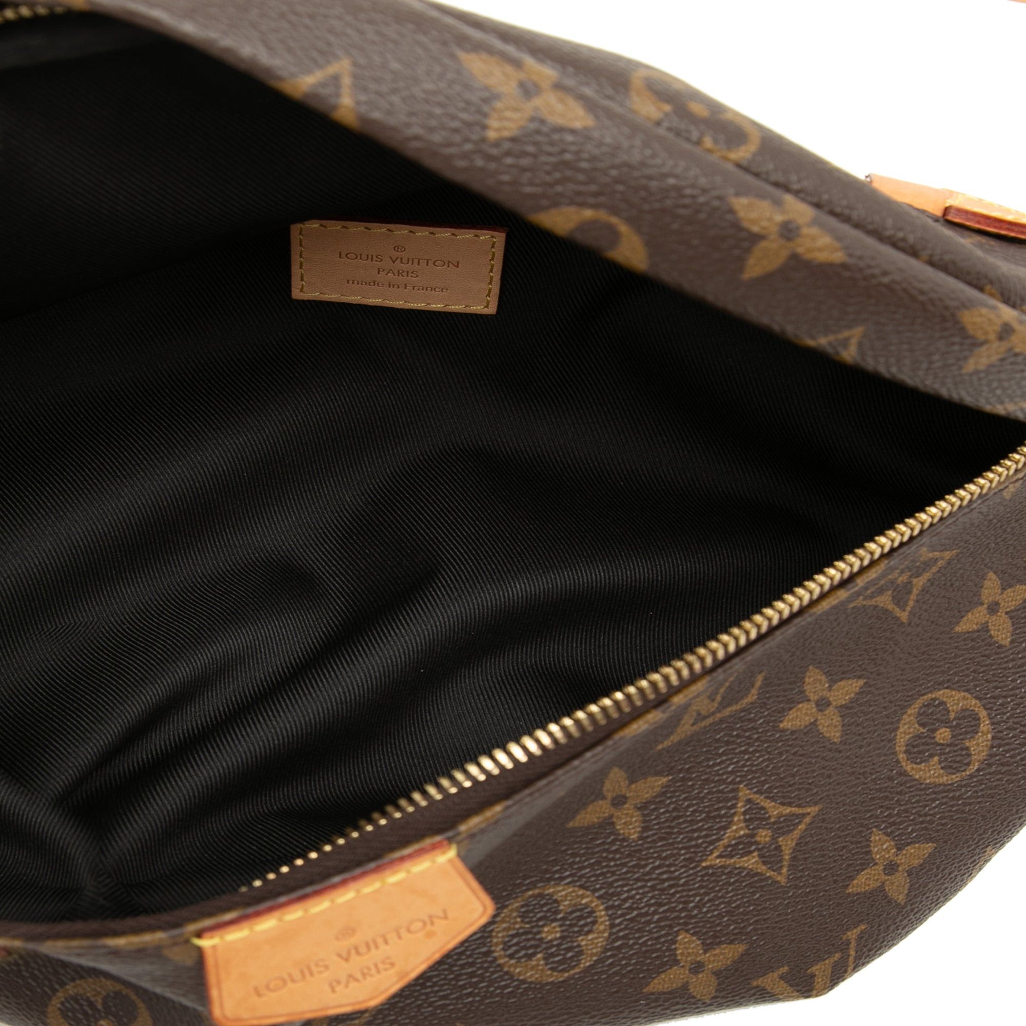 Louis Vuitton Monogram Bumbag Size ONE SIZE - 4 Thumbnail