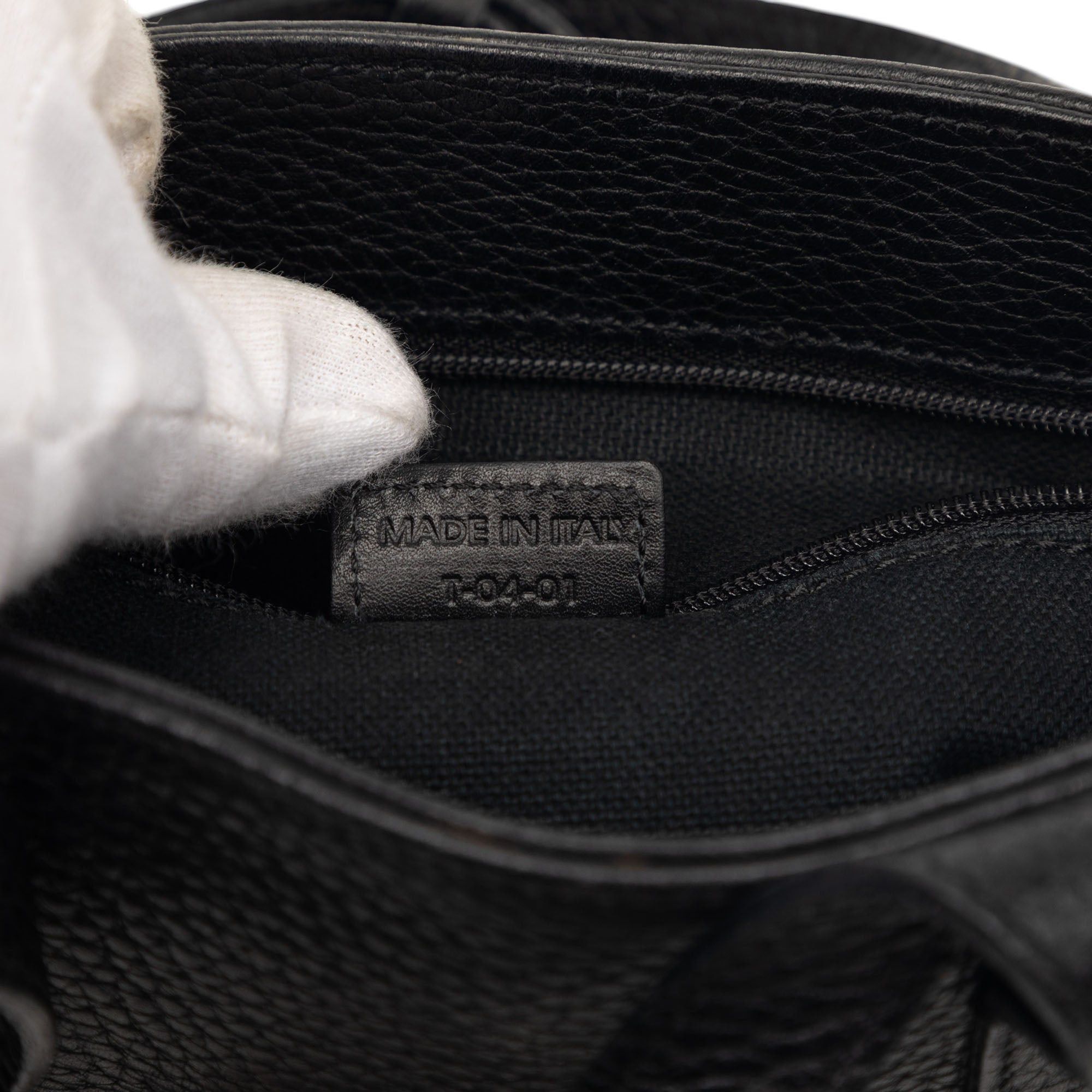 Burberry Small House Check Trimmed Grainy Calfskin Horn Toggle Tote Size ONE SIZE - 6 Thumbnail