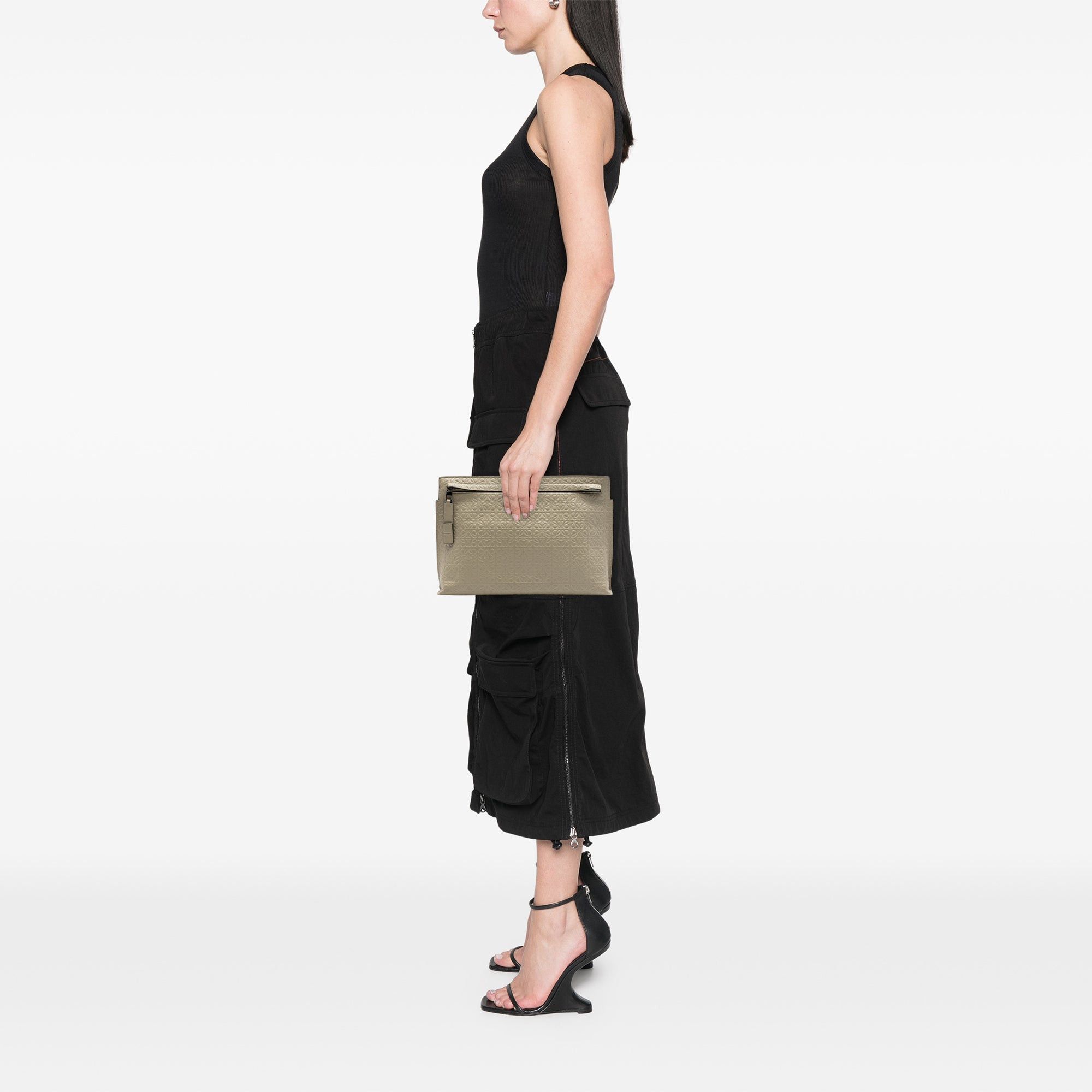 Loewe Embossed Anagram Leather Repeat T Clutch Size ONE SIZE - 6 Thumbnail