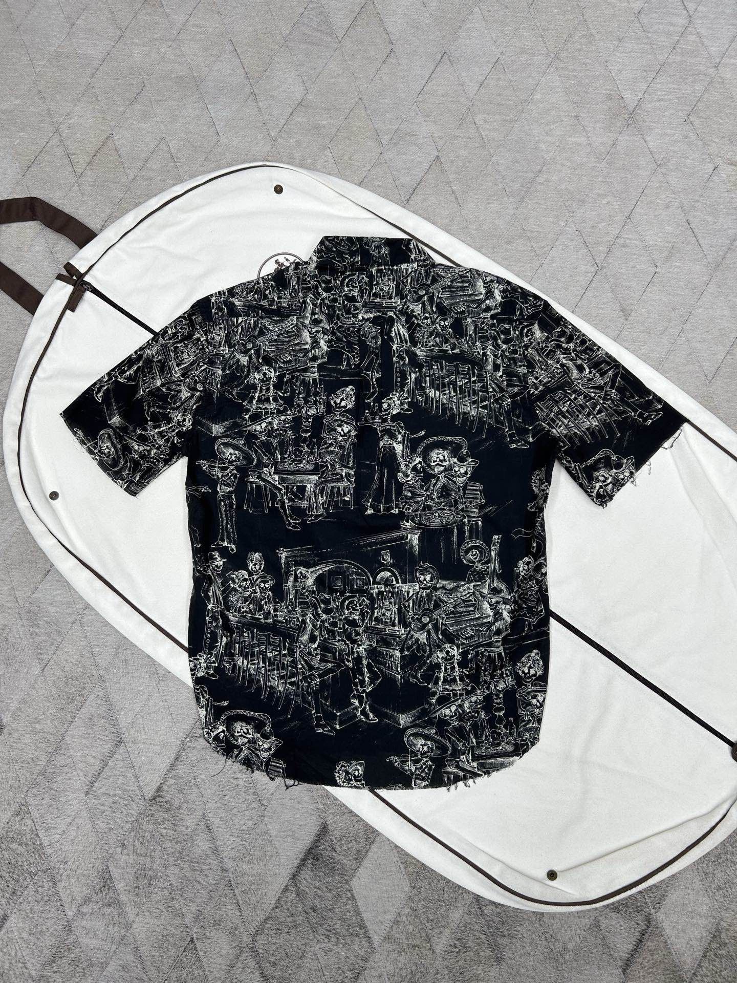 Saint Laurent Paris Saint Laurent Skeleton Print Short Sleeve Shirt Size S Size US S / EU 44-46 / 1 - 2 Thumbnail