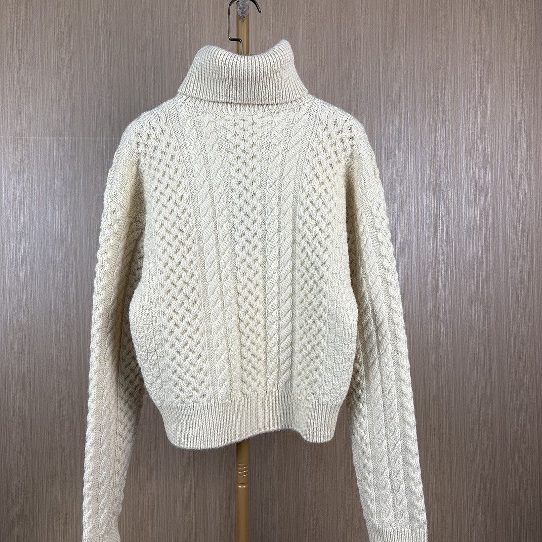 Saint Laurent Paris Saint Laurent Cable Knit Turtleneck Sweater Size S Size S / US 4 / IT 40 - 2 Thumbnail
