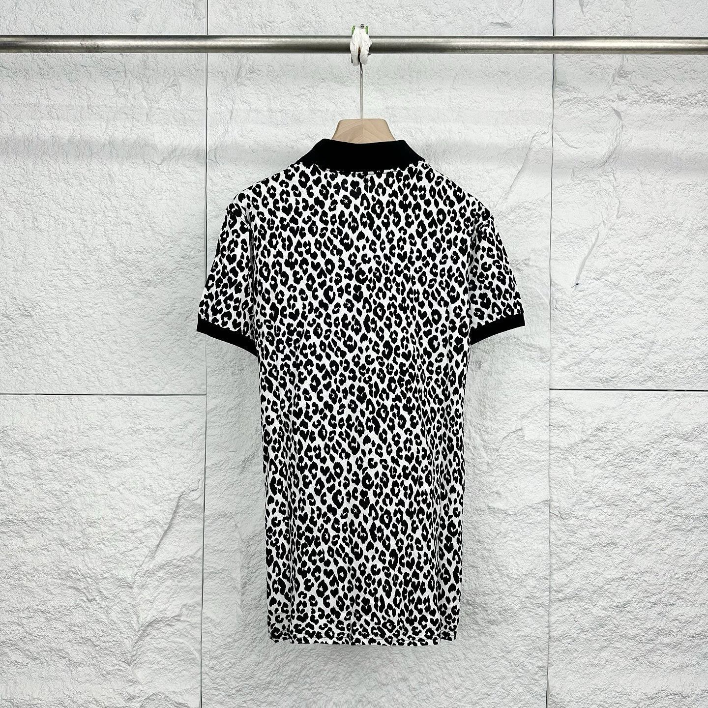 Saint Laurent Paris Saint Laurent Leopard Print Polo Size XXL Size US XXL / EU 58 / 5 - 2 Thumbnail