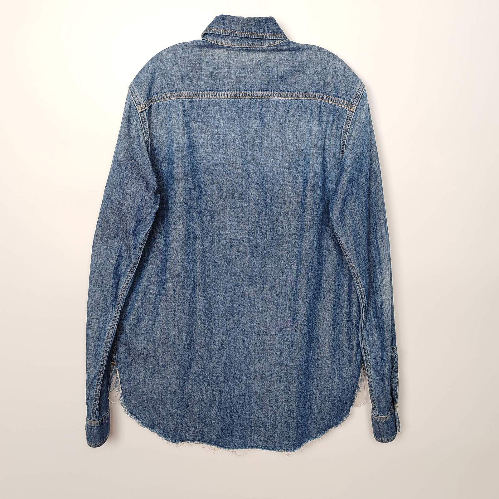 Saint Laurent Paris Saint Laurent Denim Pocket Patch Shirt Size XS Size US XS / EU 42 / 0 - 2 Thumbnail