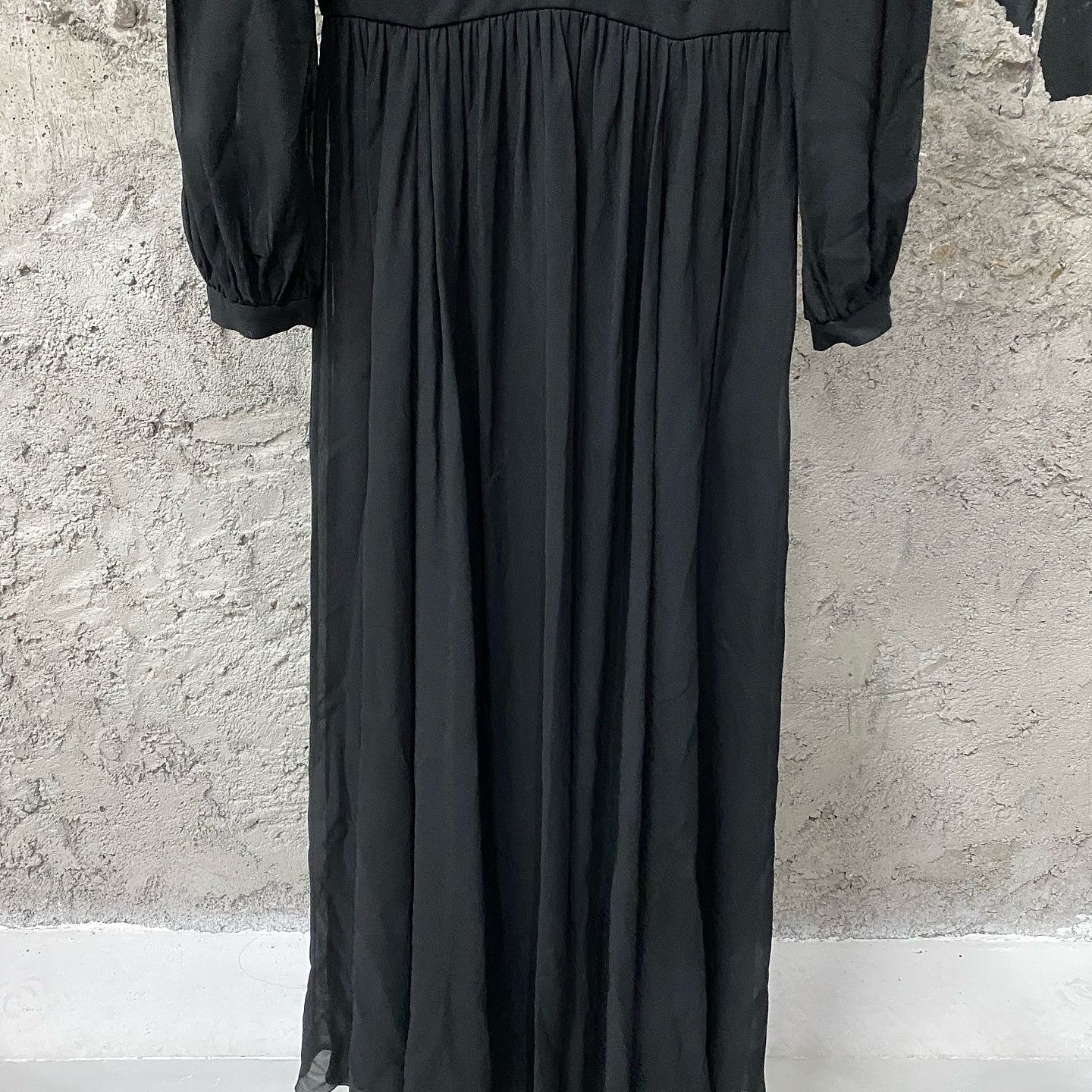 Saint Laurent Paris Saint Laurent Black Midi Dress Size FR 34 Size XS / US 0-2 / IT 36-38 - 6 Thumbnail