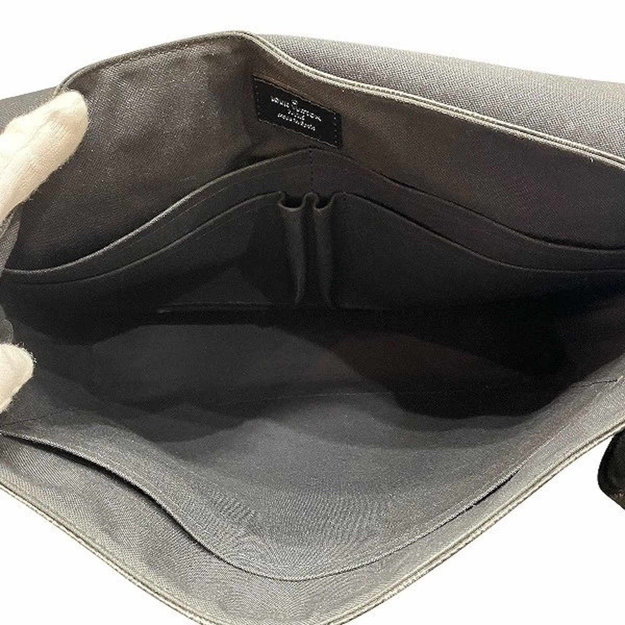 Louis Vuitton Louis Vuitton District MM Shoulder Bag, Damier Graphite Leather, N41272 Size ONE SIZE - 5 Thumbnail