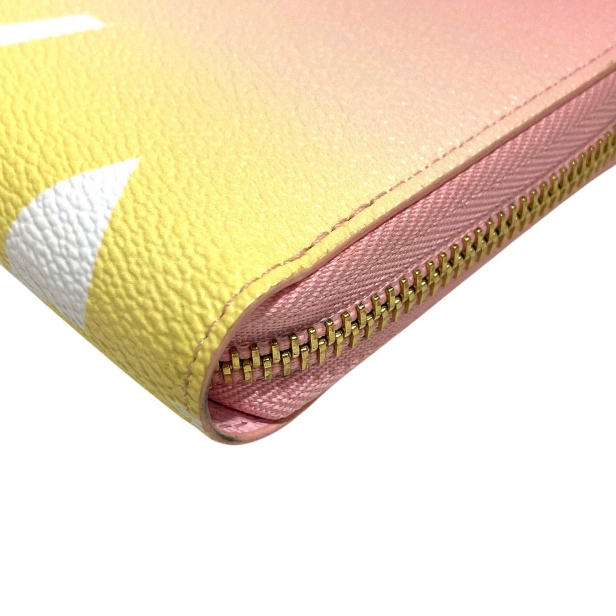 Louis Vuitton Louis Vuitton By the Pool Zippy Wallet Long Monogram Giant M80361 Size ONE SIZE - 7 Thumbnail