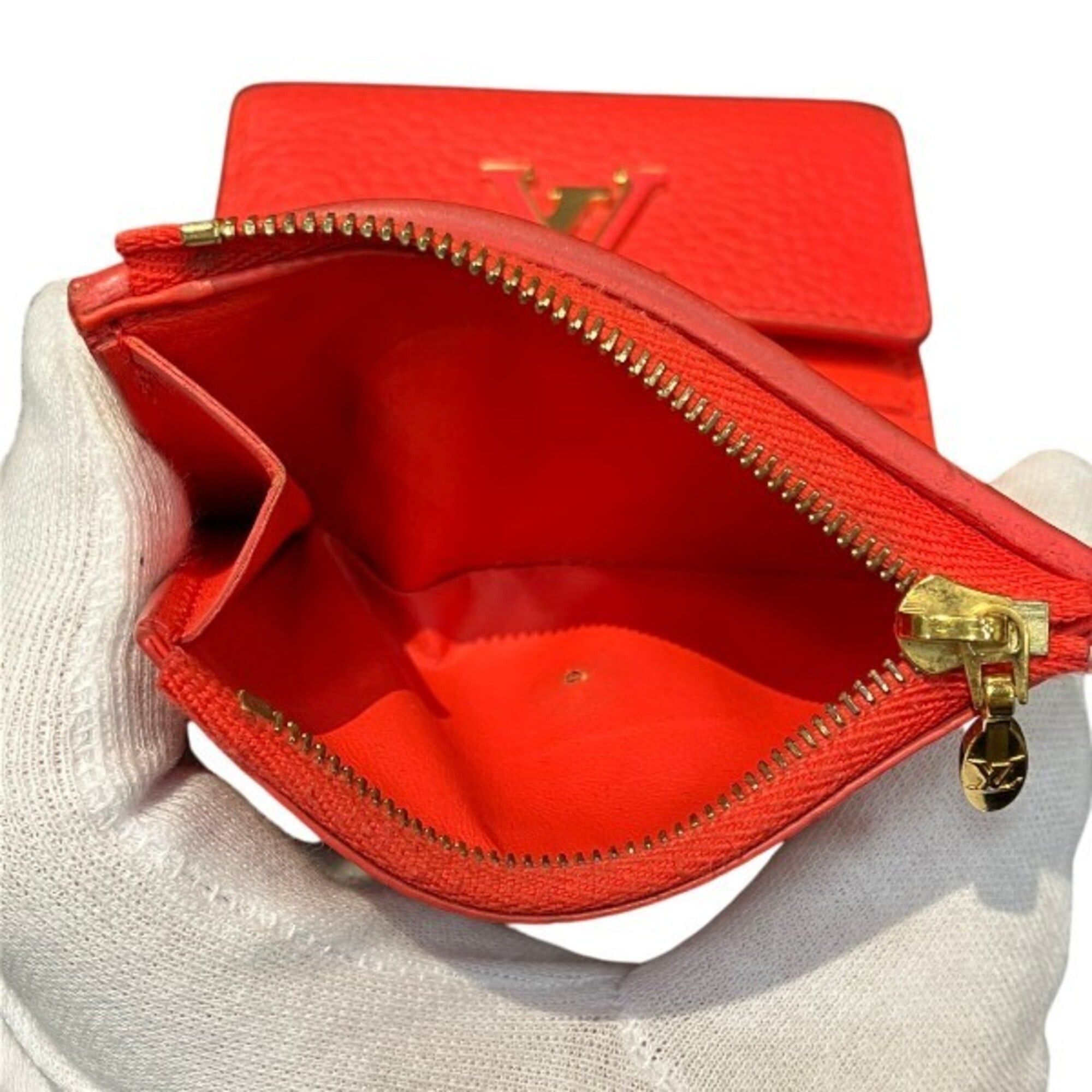 Louis Vuitton Louis Vuitton Taurillon Portefeuille Capucines XS M69069 Tri-fold Wallet for Women Size ONE SIZE - 6 Thumbnail