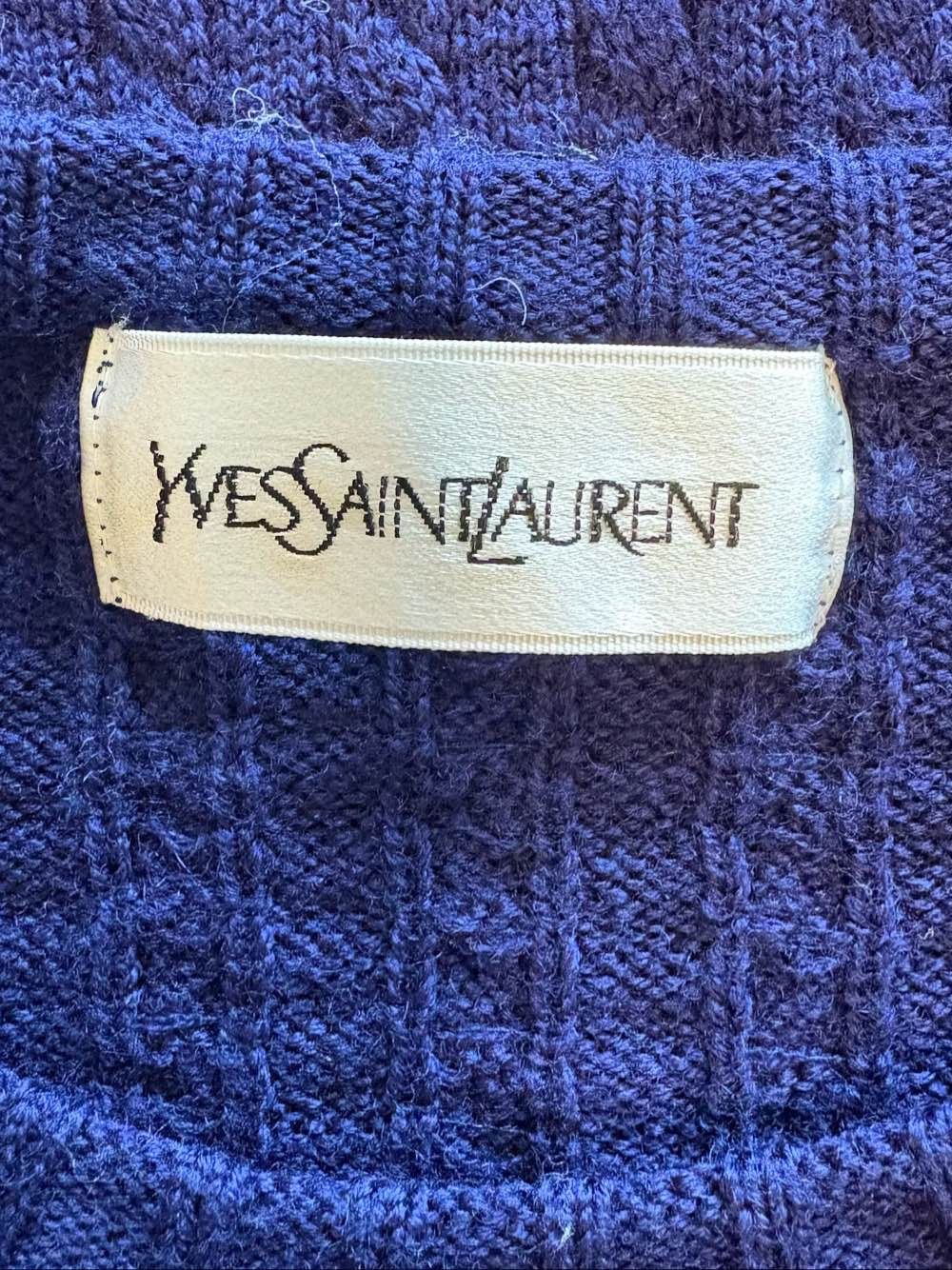 Yves Saint Laurent Yves Saint Laurent Cable Knit Sweater Size M Size M / US 6-8 / IT 42-44 - 3 Thumbnail