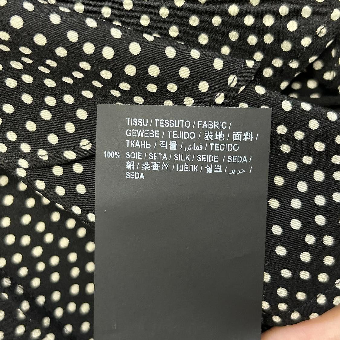 Saint Laurent Paris Saint Laurent Polka Dot Silk Ruffle Blouse Size 40 Size M / US 6-8 / IT 42-44 - 5 Thumbnail
