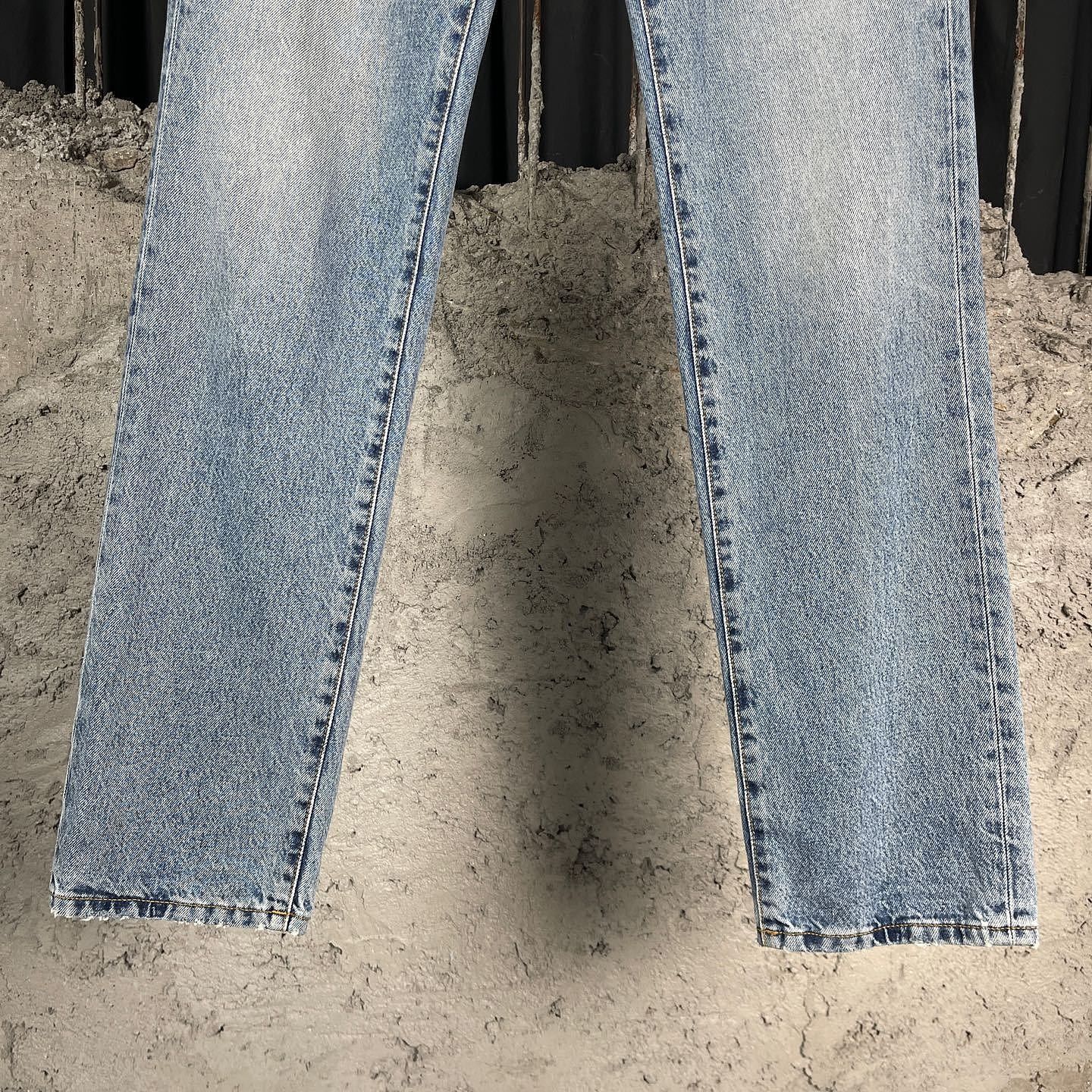 Saint Laurent Paris Saint Laurent Washed Jeans Size 27 Size 27" / US 4 / IT 40 - 7 Thumbnail