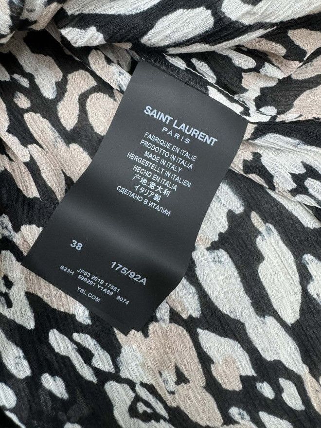 Saint Laurent Paris Saint Laurent Leopard Print Shirt Size S Size US S / EU 44-46 / 1 - 4 Thumbnail