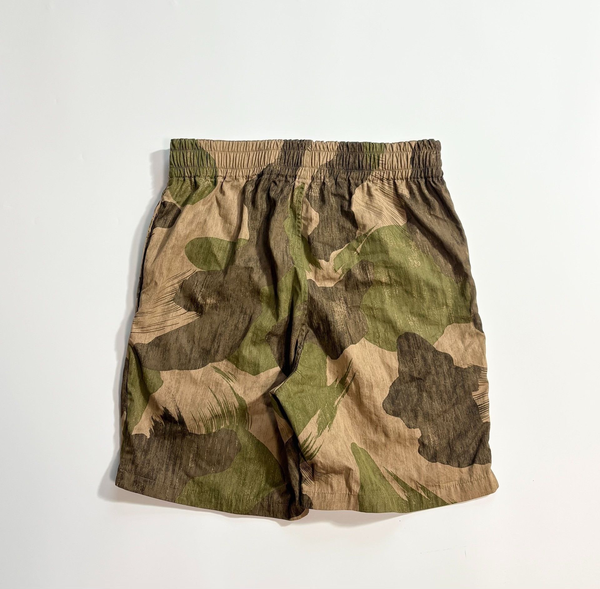 Visvim VISVIM Camouflage Shorts Size US 26 / EU 42 - 2 Thumbnail