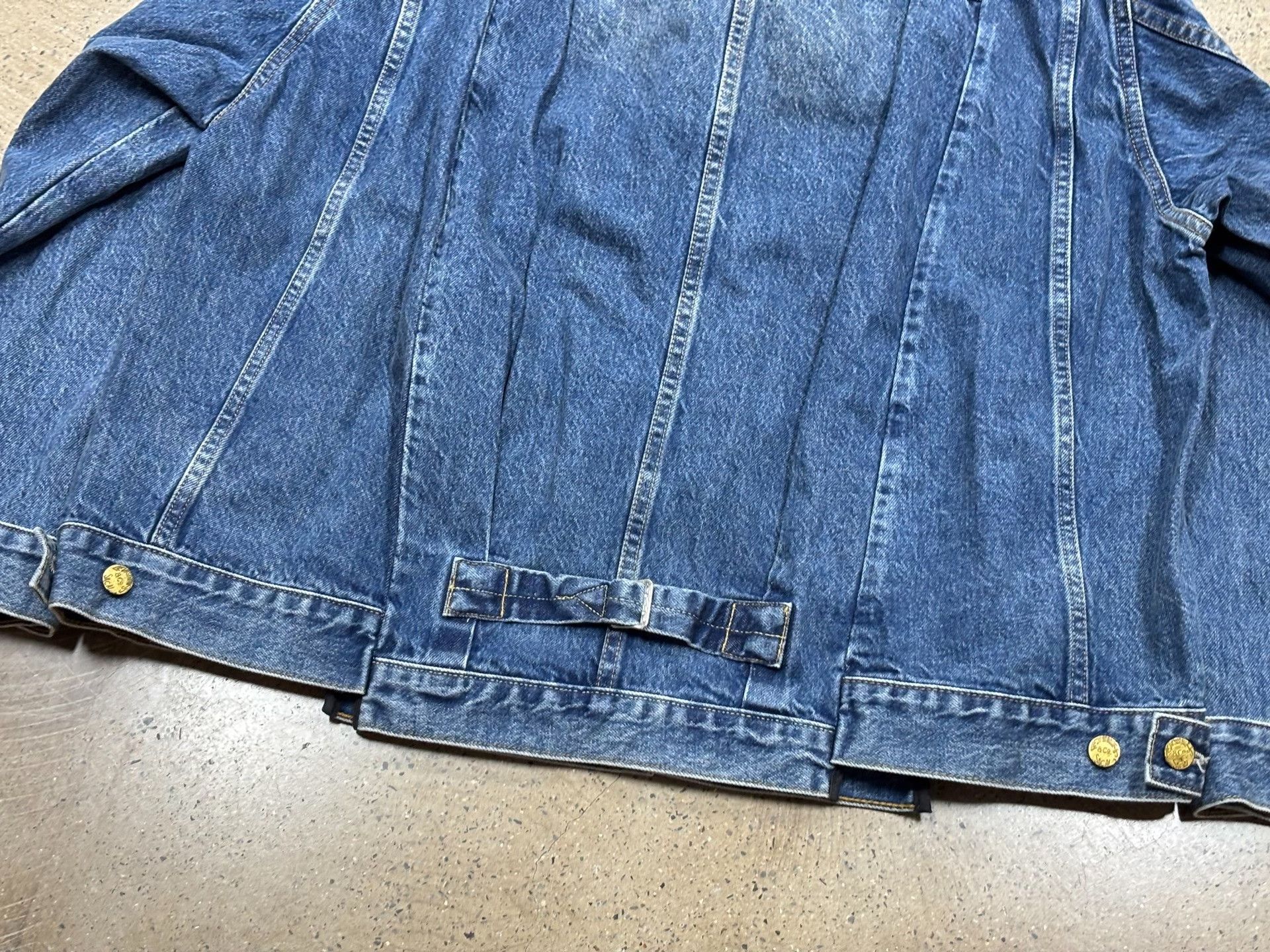 Sacai Sacai x Levi's 25SS Denim Jacket Size US M / EU 48-50 / 2 - 8 Thumbnail
