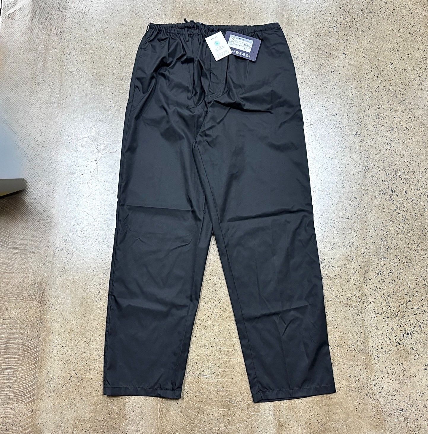 Prada Prada Triangle Logo Nylon Pants Size US 41 - 2 Thumbnail