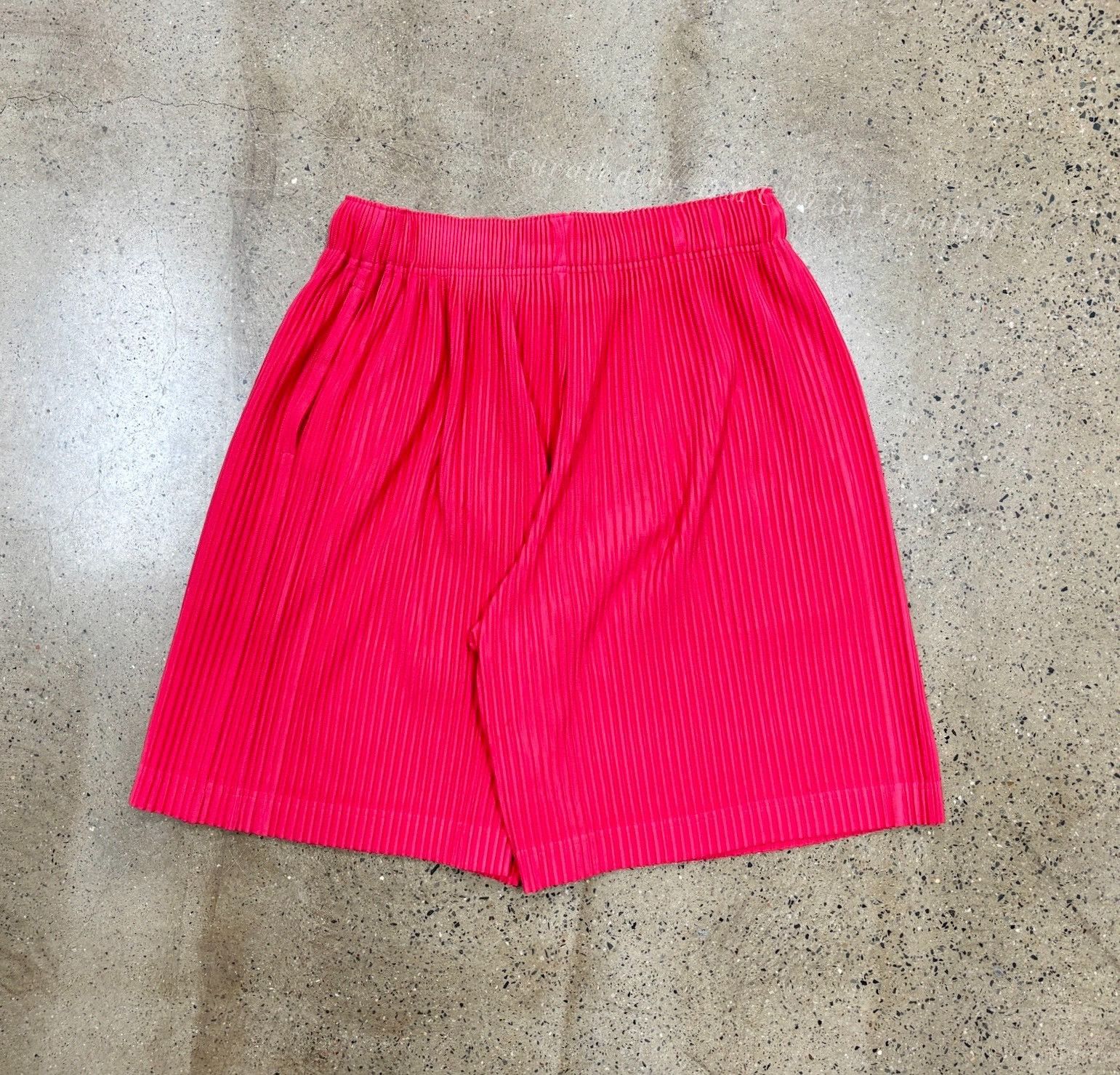 Issey Miyake Issey Miyake Pleated Shorts Pink Size 3 Size US 26 / EU 42 - 2 Thumbnail