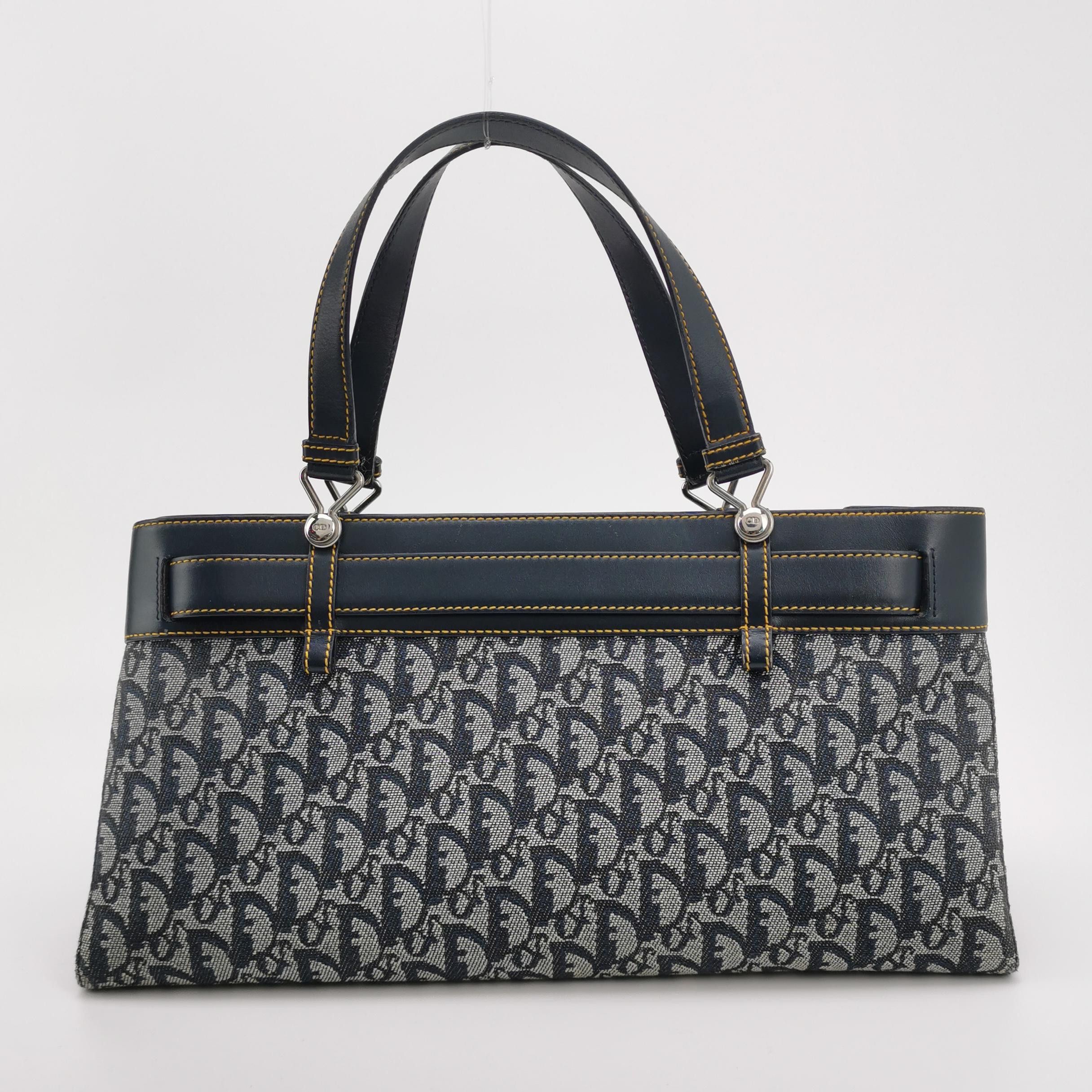 Dior Dior Women os Tote Bags Size ONE SIZE - 5 Thumbnail