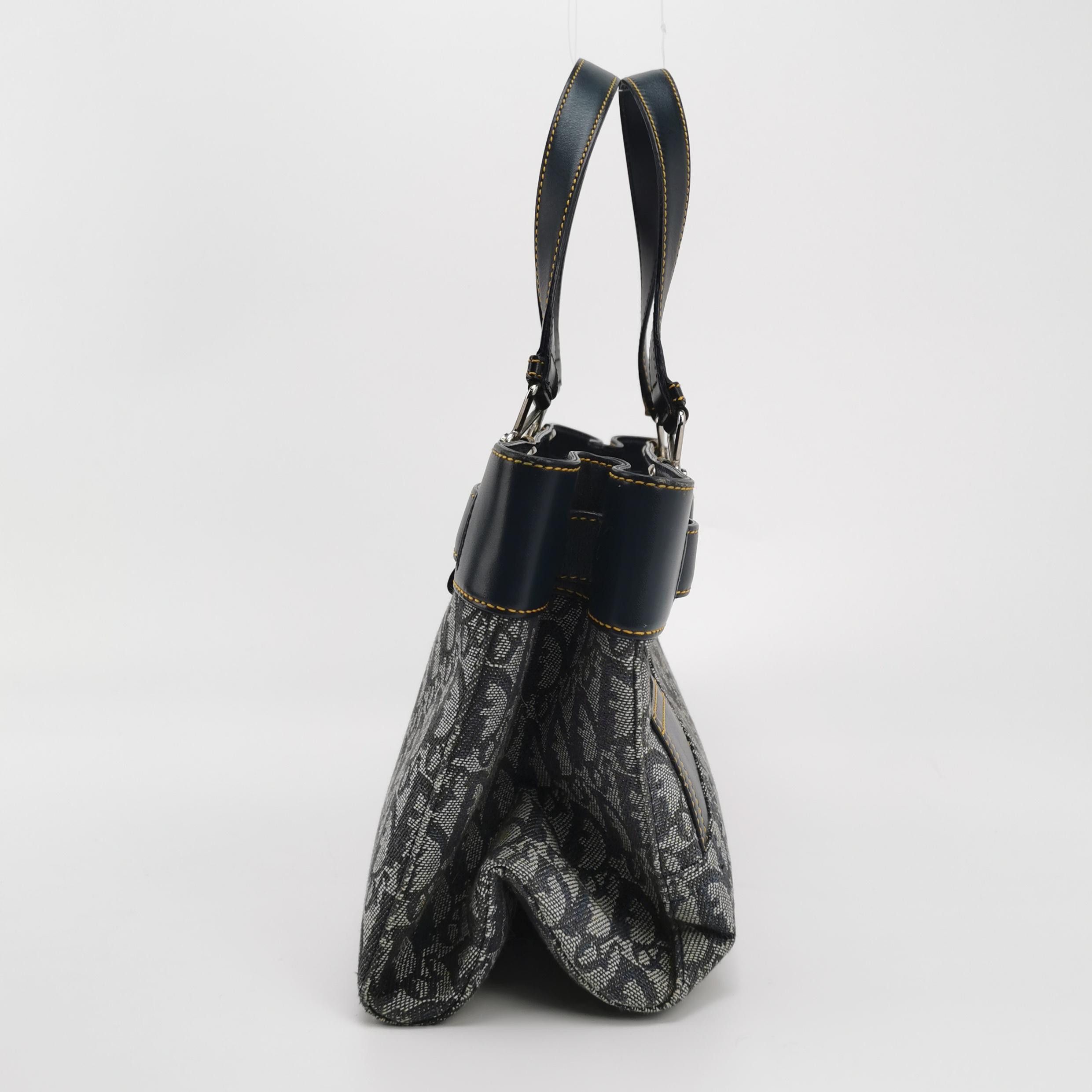 Dior Dior Women os Tote Bags Size ONE SIZE - 4 Thumbnail