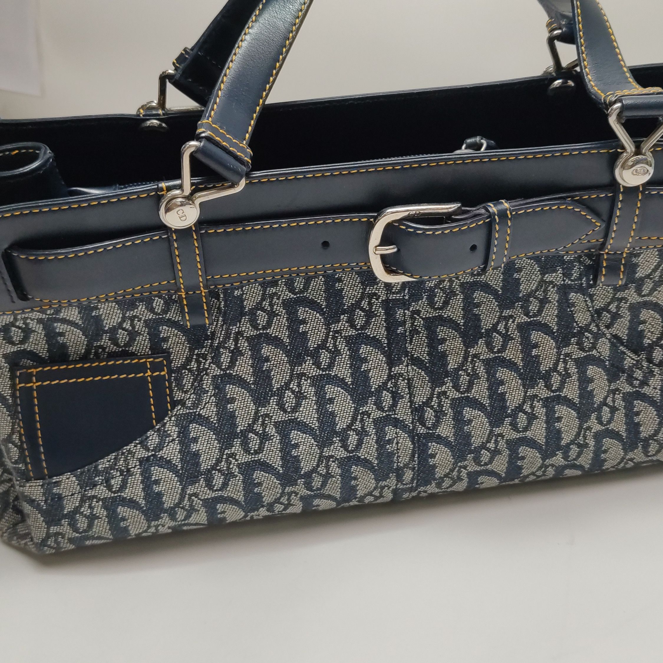 Dior Dior Women os Tote Bags Size ONE SIZE - 25 Thumbnail