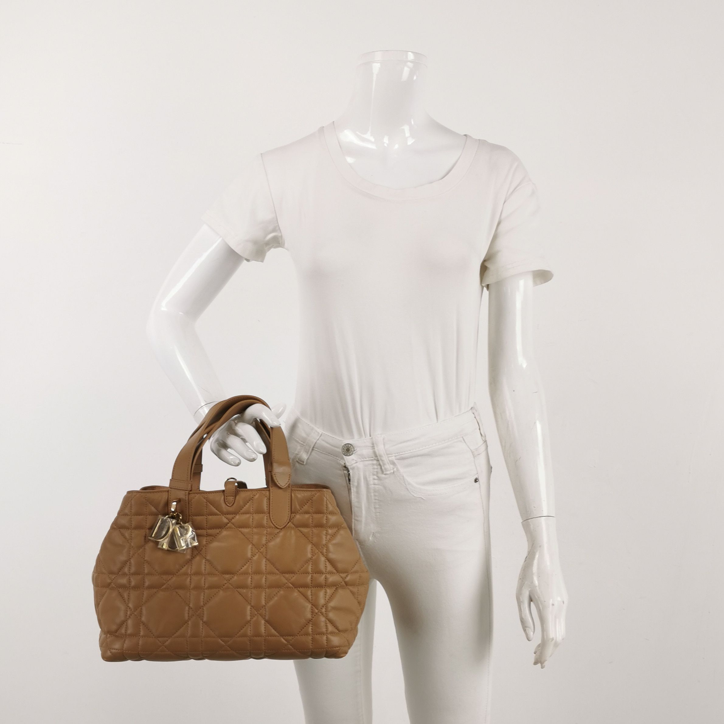 Dior Dior Women os Tote Bags Size ONE SIZE - 2 Thumbnail