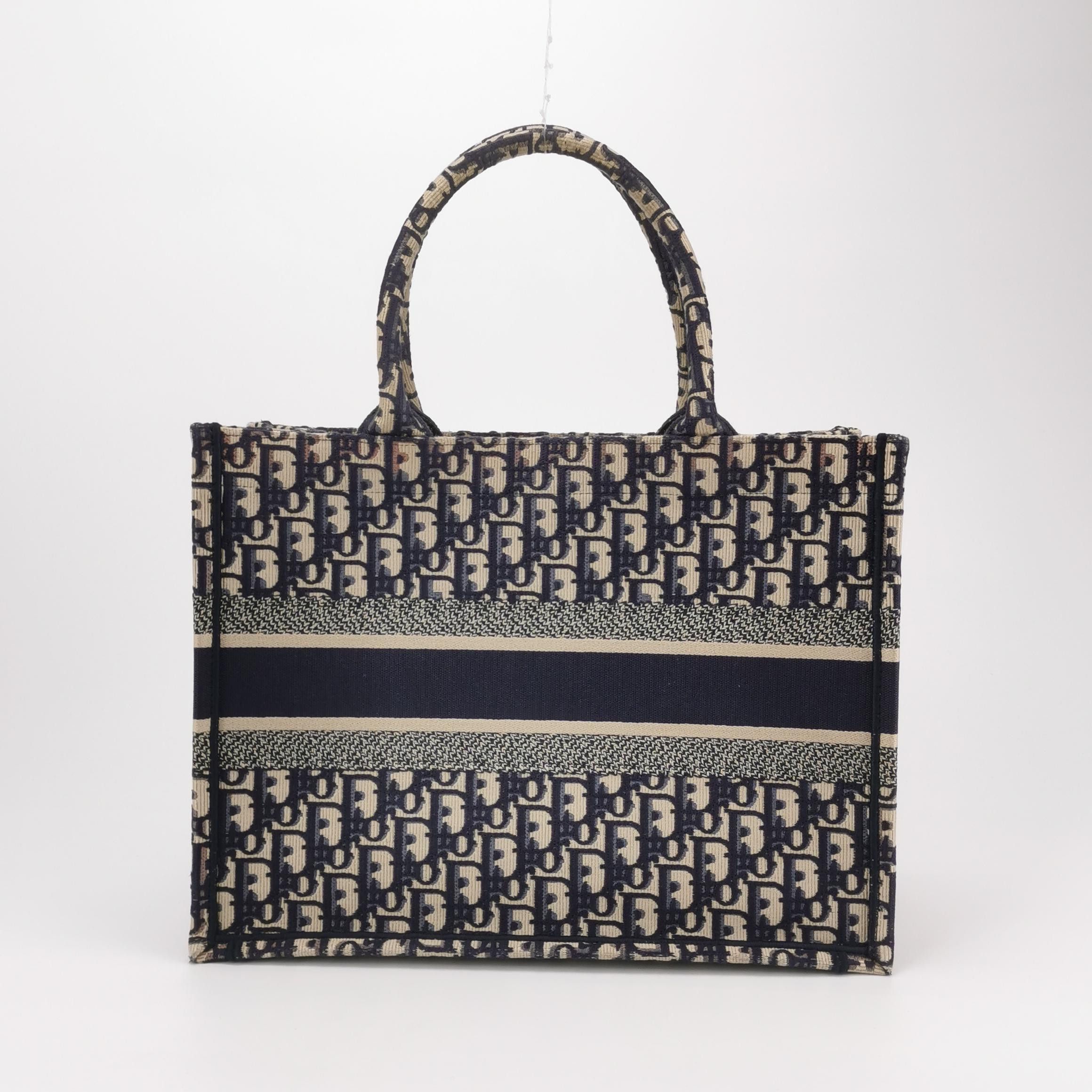 Dior Dior Women os Tote Bags Size ONE SIZE - 5 Thumbnail