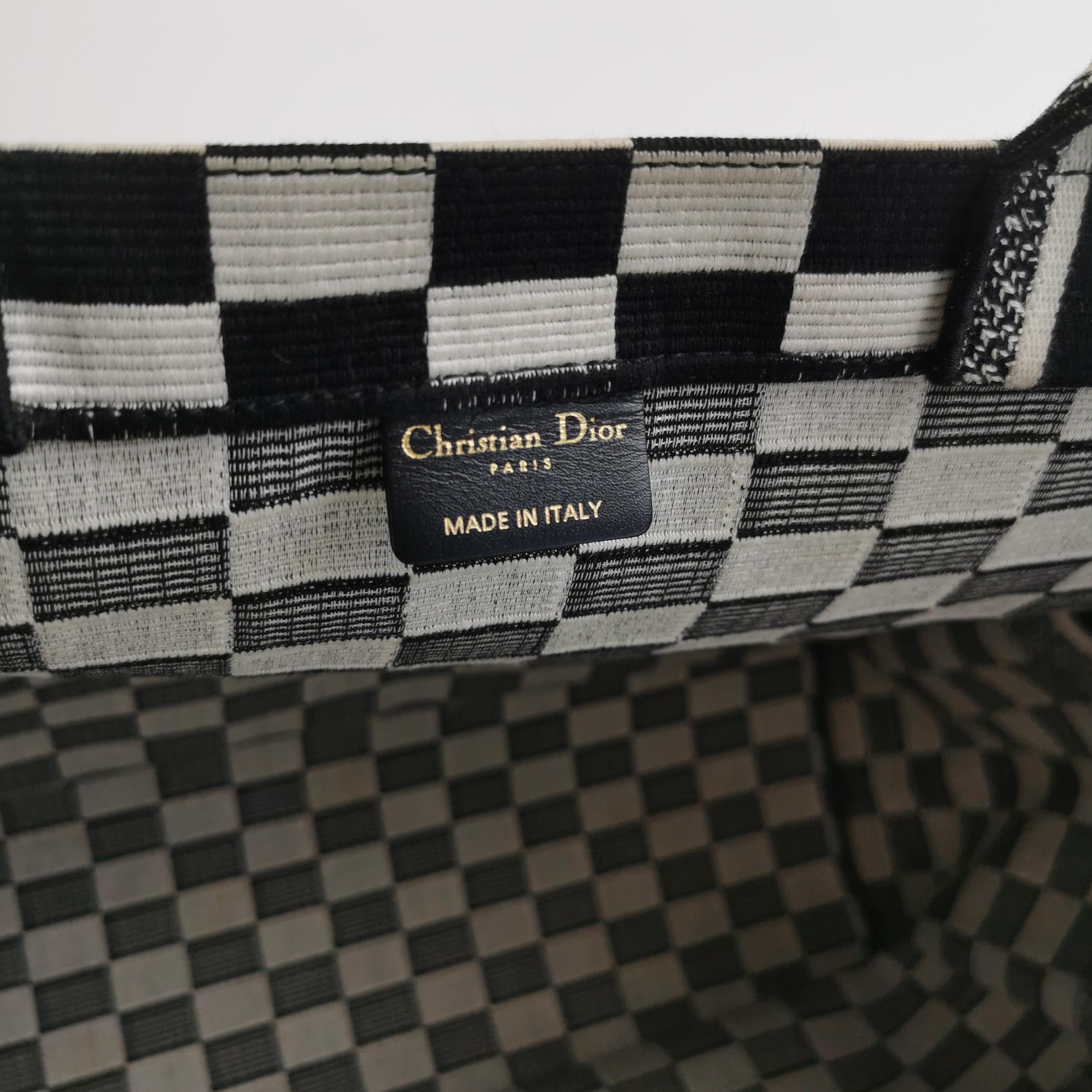 Dior Dior Women os Tote Bags Size ONE SIZE - 8 Thumbnail