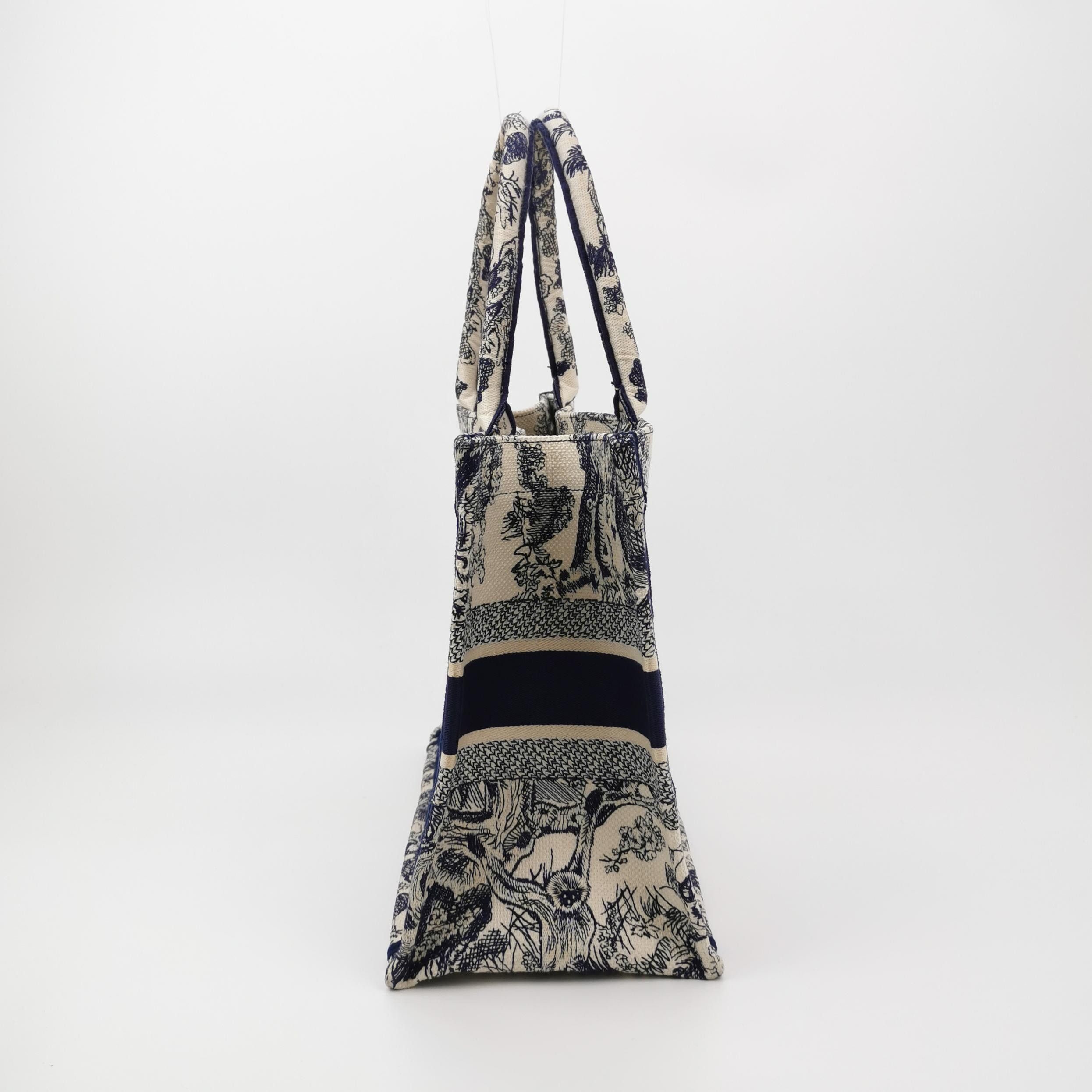 Dior Dior Women os Tote Bags Size ONE SIZE - 4 Thumbnail
