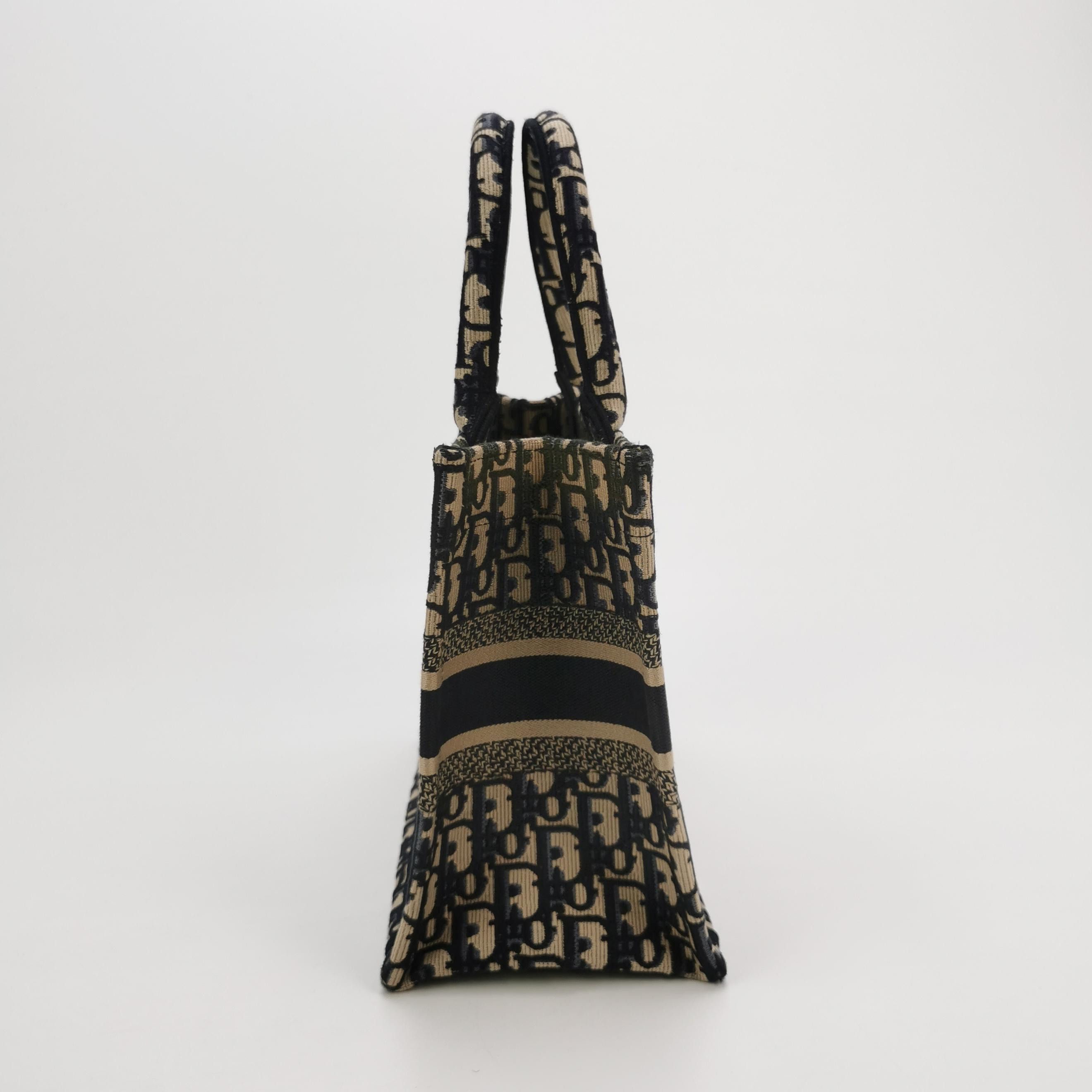 Dior Dior Women os Tote Bags Size ONE SIZE - 3 Thumbnail