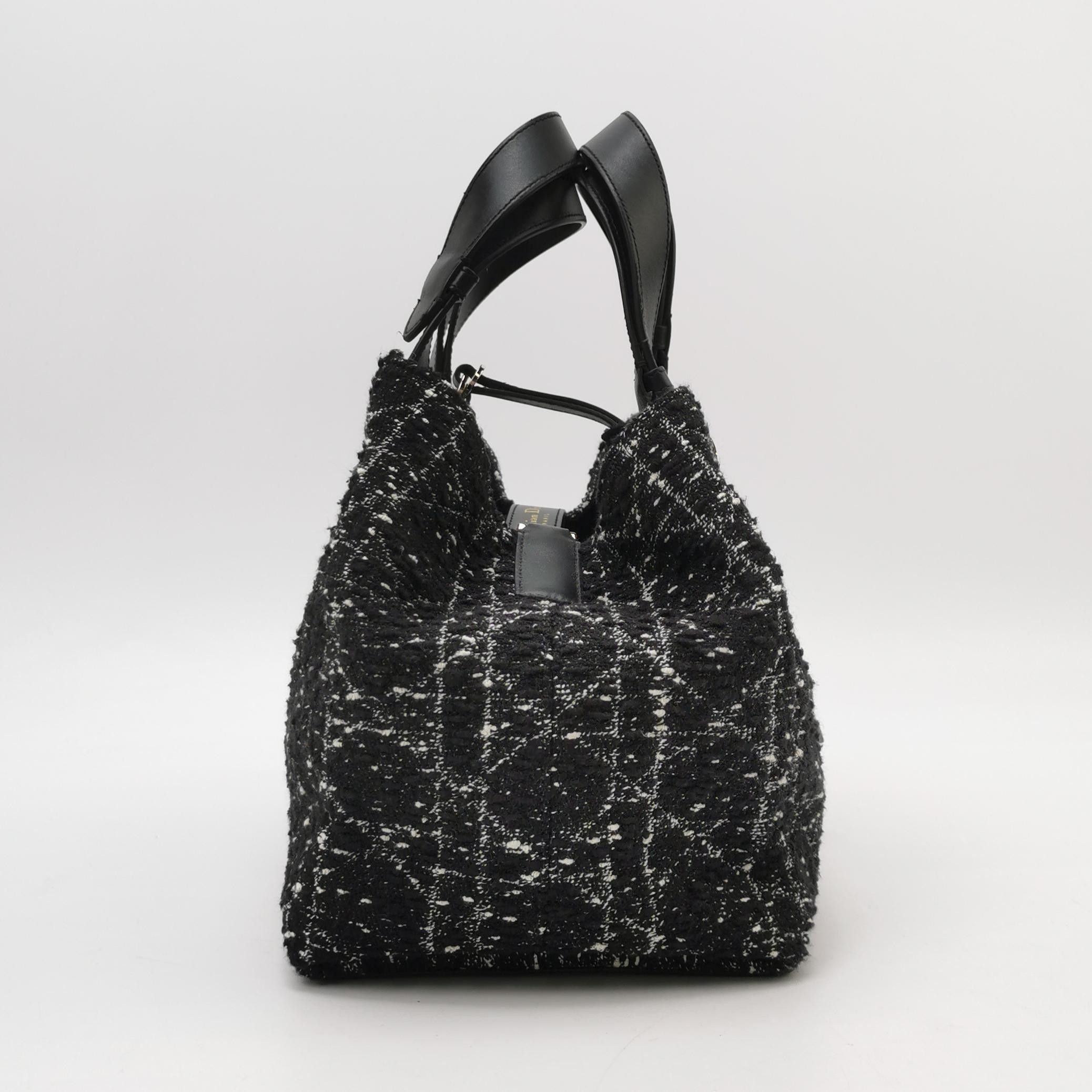 Dior Dior Women os Tote Bags Size ONE SIZE - 4 Thumbnail