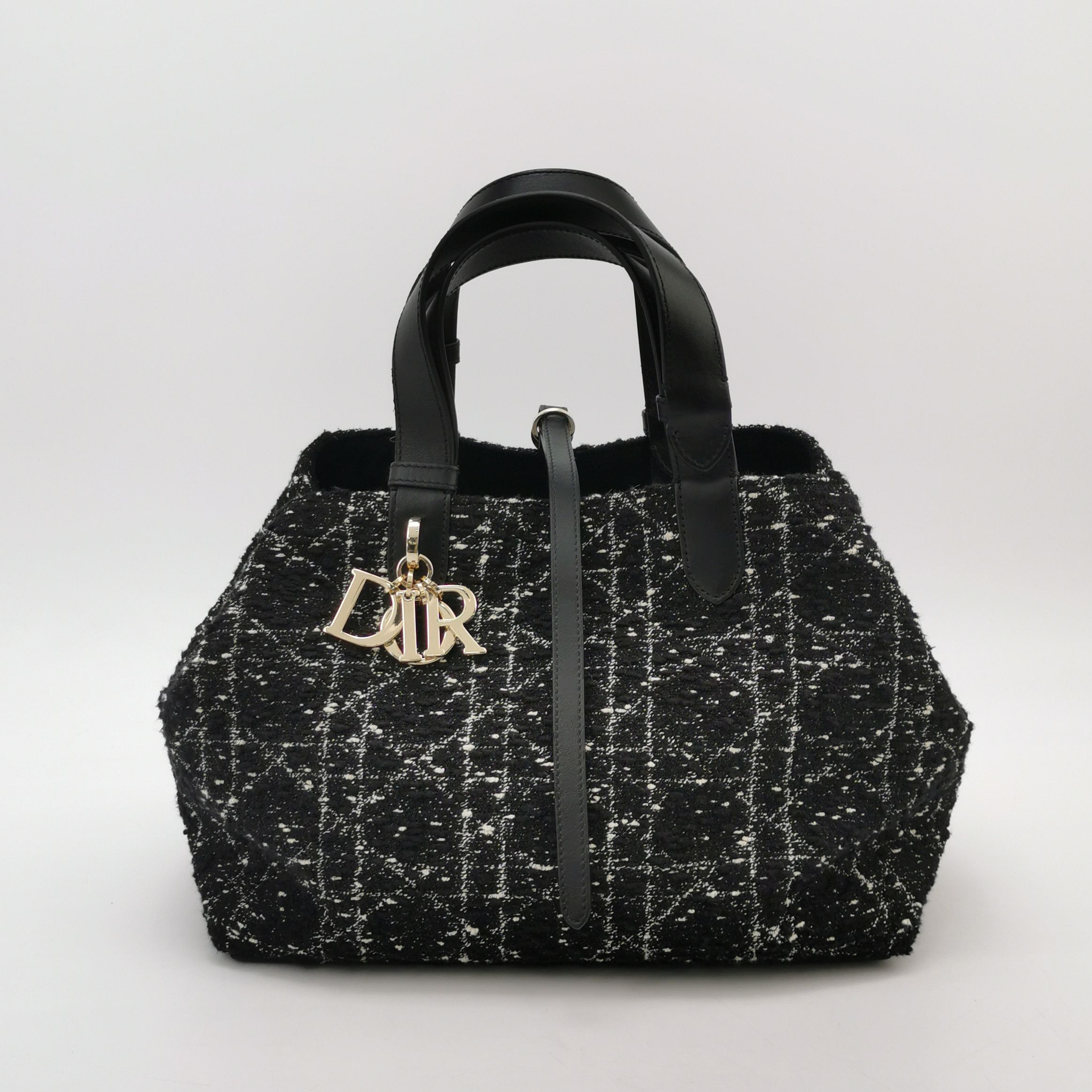 Dior Dior Women os Tote Bags Size ONE SIZE - 10 Thumbnail