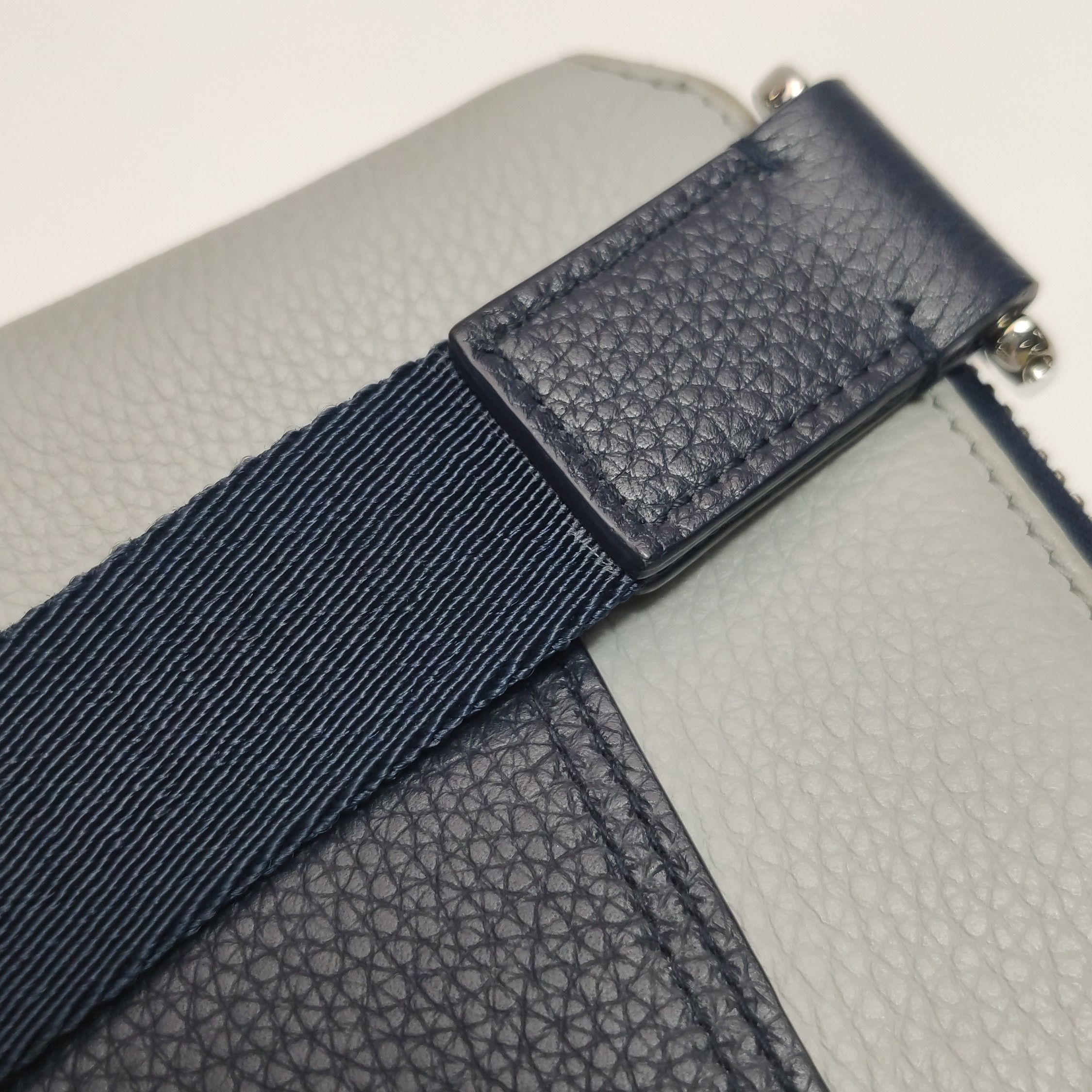 Dior Dior Women os Shoulder Bags Size ONE SIZE - 14 Thumbnail