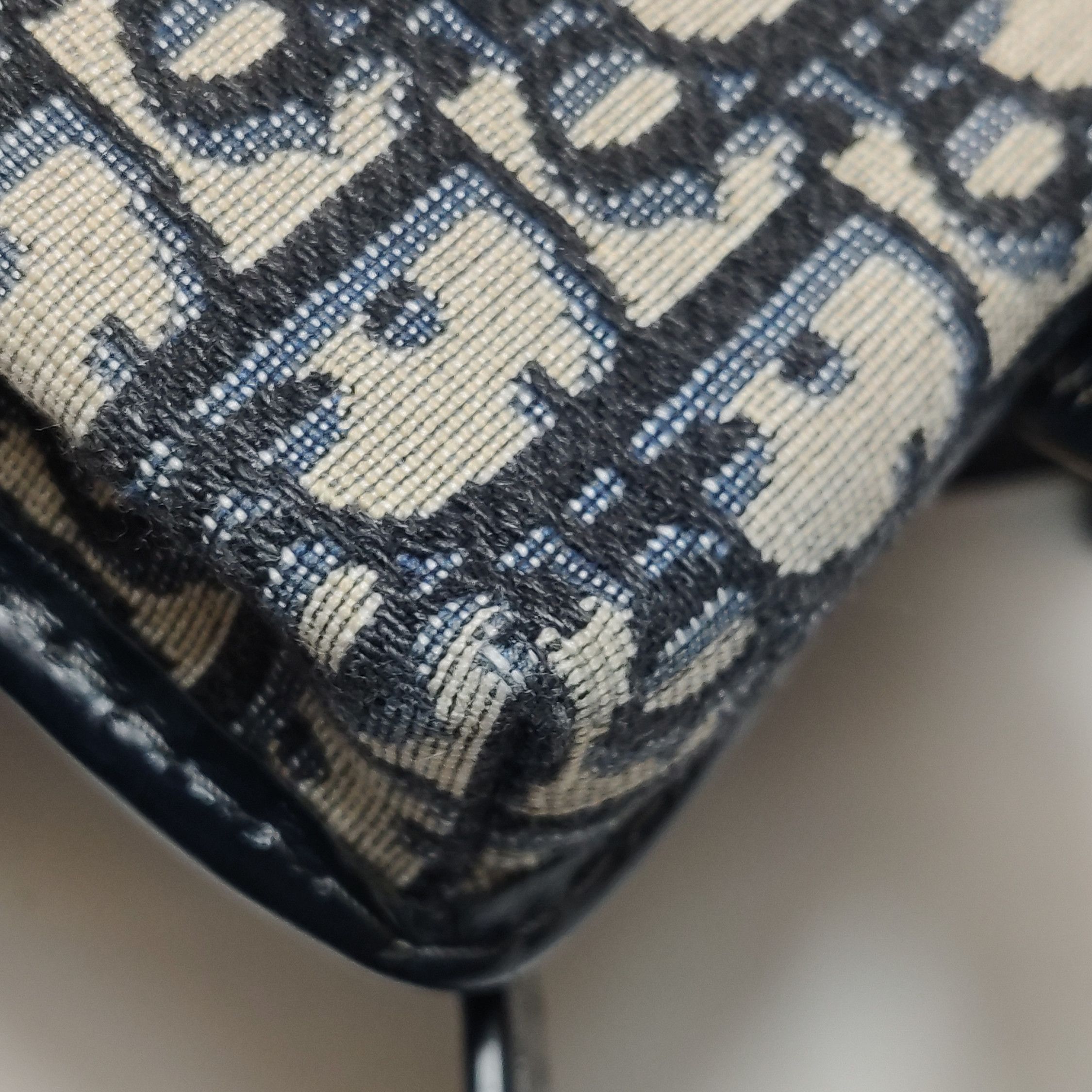 Dior Dior Women os Crossbody Bags Size ONE SIZE - 22 Thumbnail