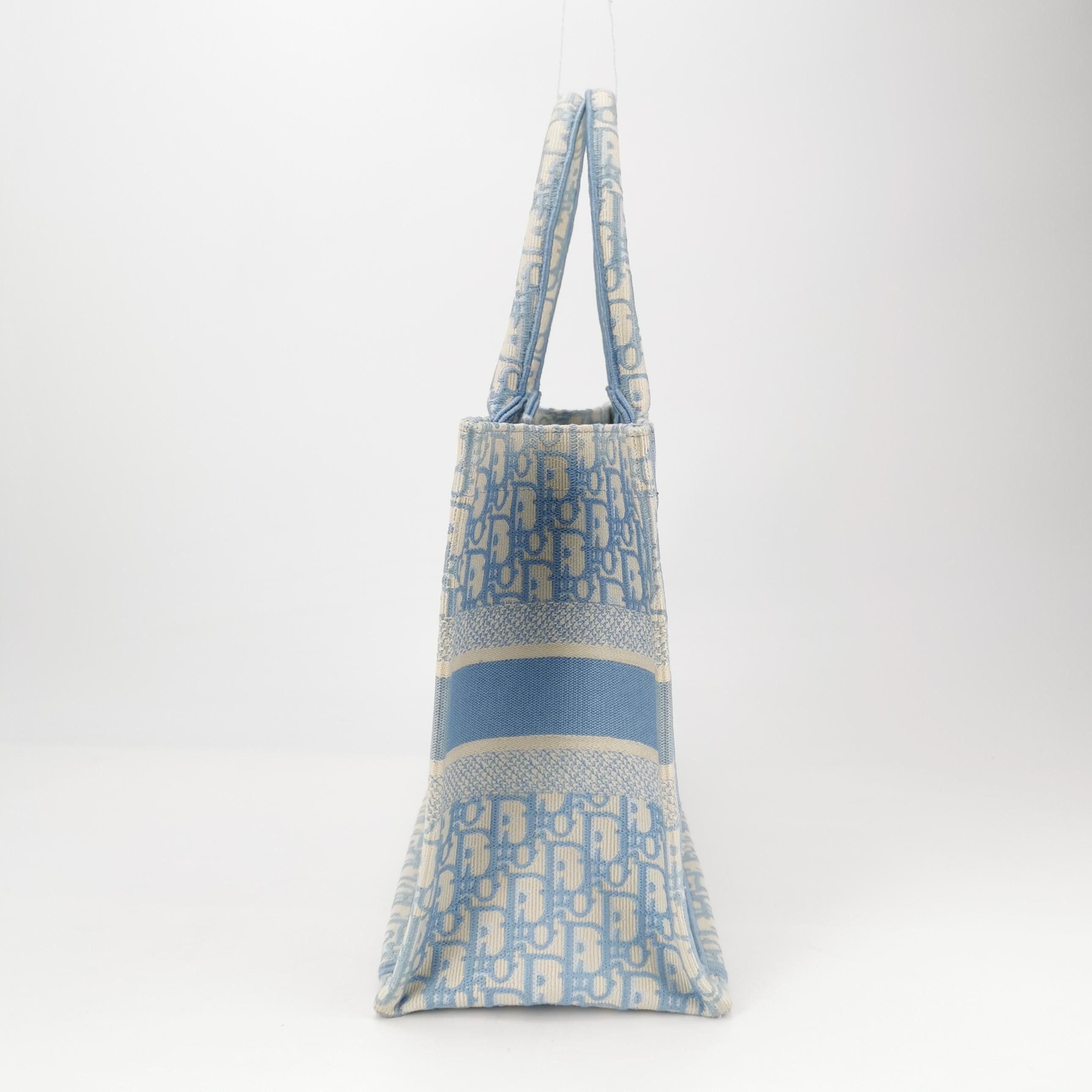 Dior Dior Women os Tote Bags Size ONE SIZE - 4 Thumbnail