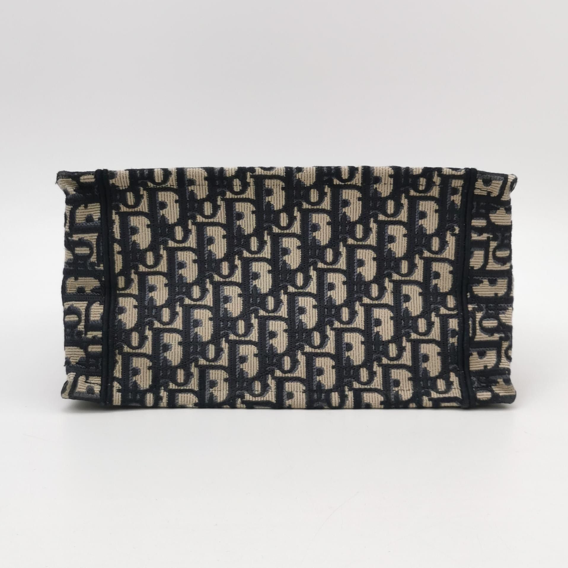 Dior Dior Women os Tote Bags Size ONE SIZE - 6 Thumbnail