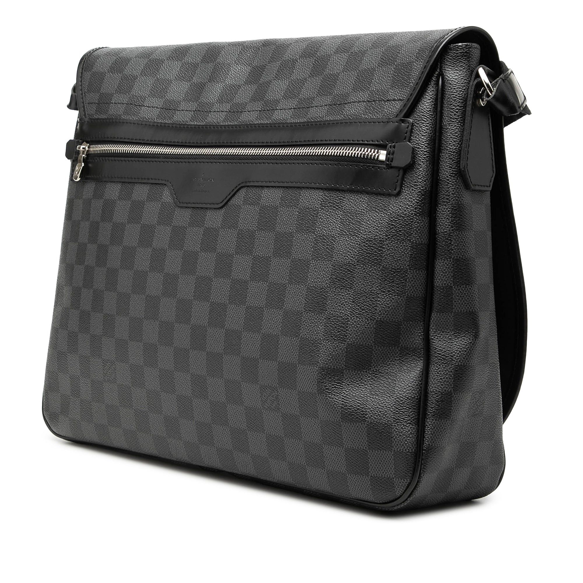 Louis Vuitton Damier Graphite Daniel GM Size ONE SIZE - 2 Thumbnail