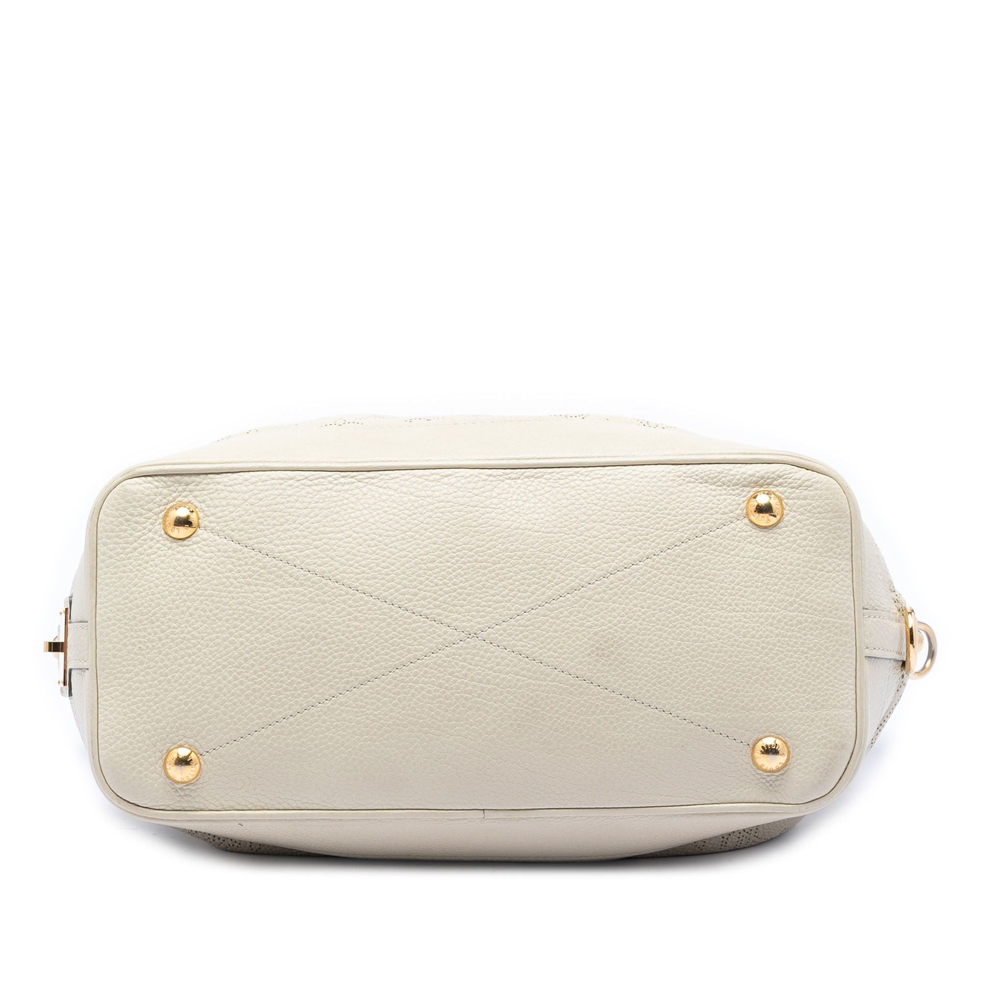 Louis Vuitton Monogram Mahina Stellar PM Size ONE SIZE - 3 Thumbnail