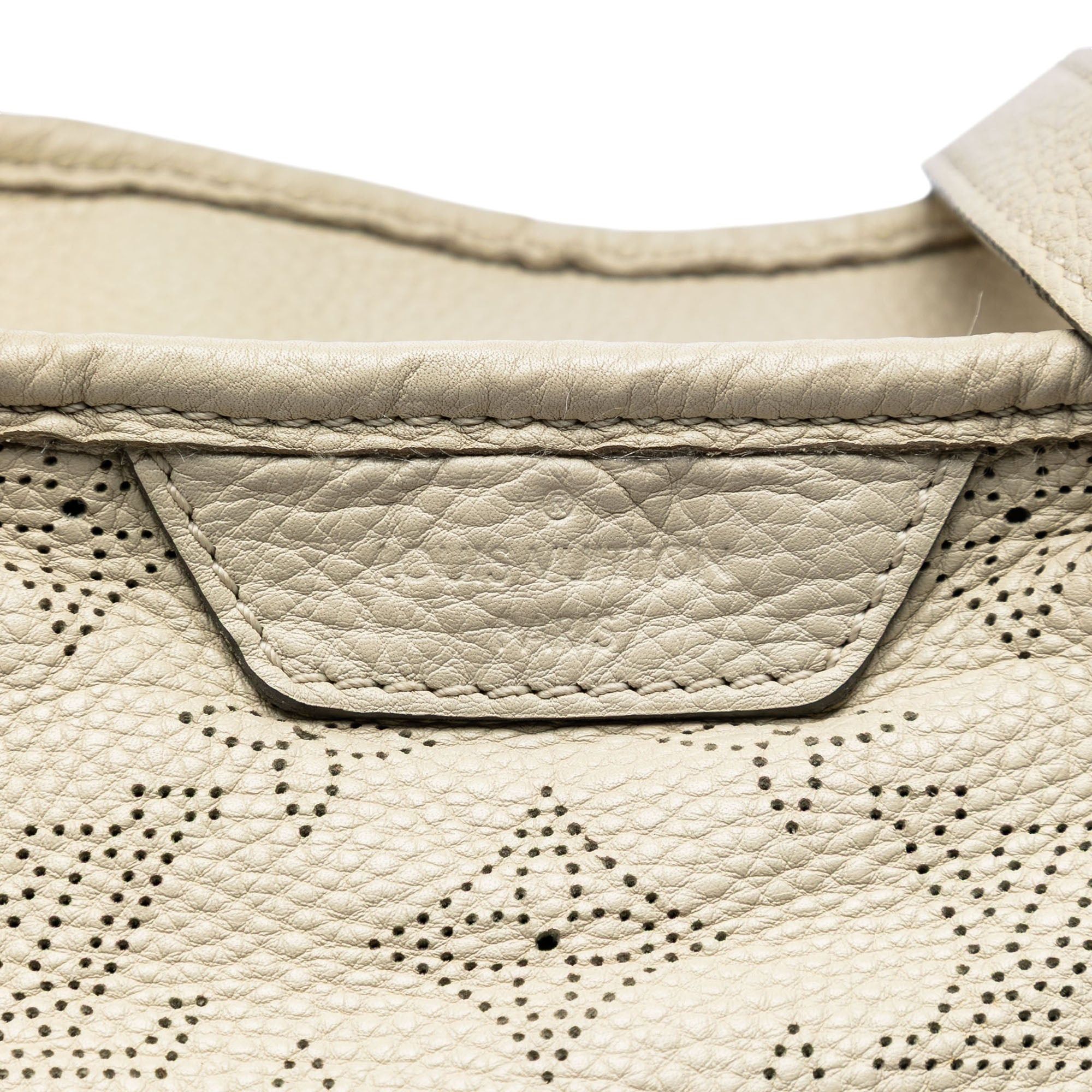 Louis Vuitton Monogram Mahina Stellar PM Size ONE SIZE - 5 Thumbnail