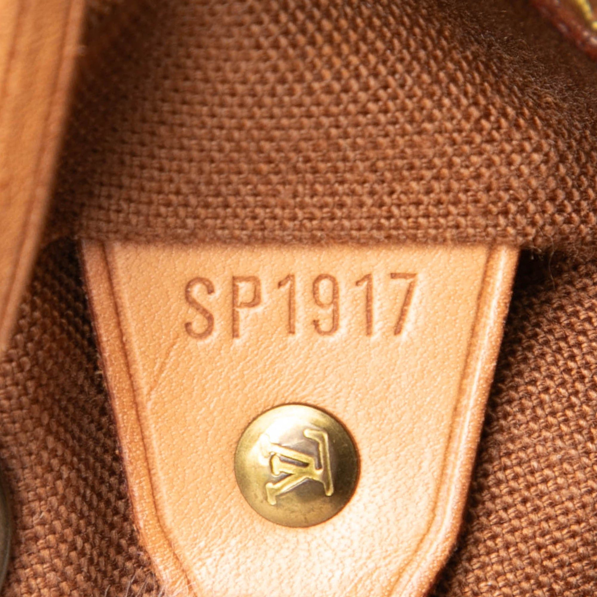Louis Vuitton Monogram Montsouris MM Size ONE SIZE - 6 Thumbnail