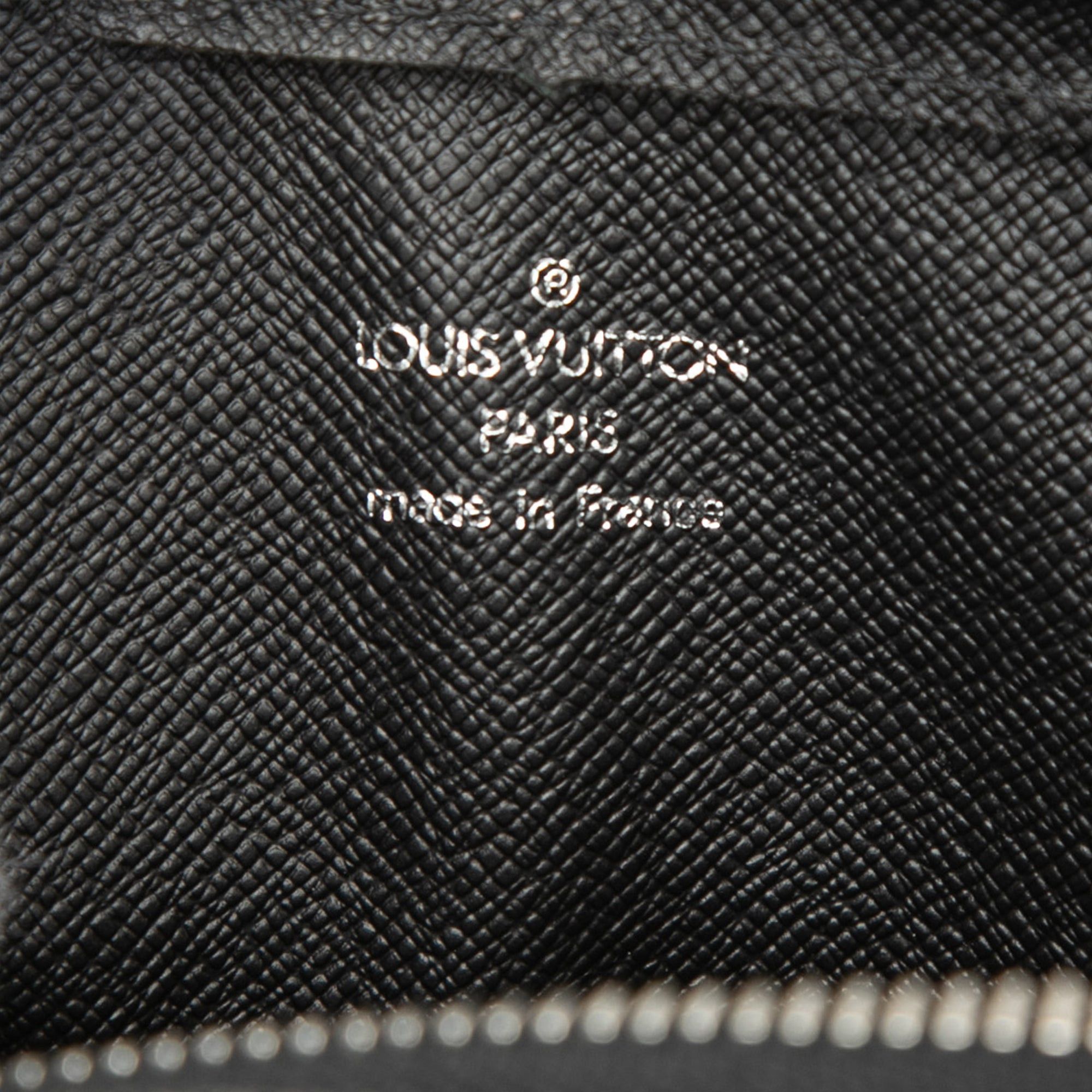Louis Vuitton Taiga Pochette Baikal Size ONE SIZE - 5 Thumbnail