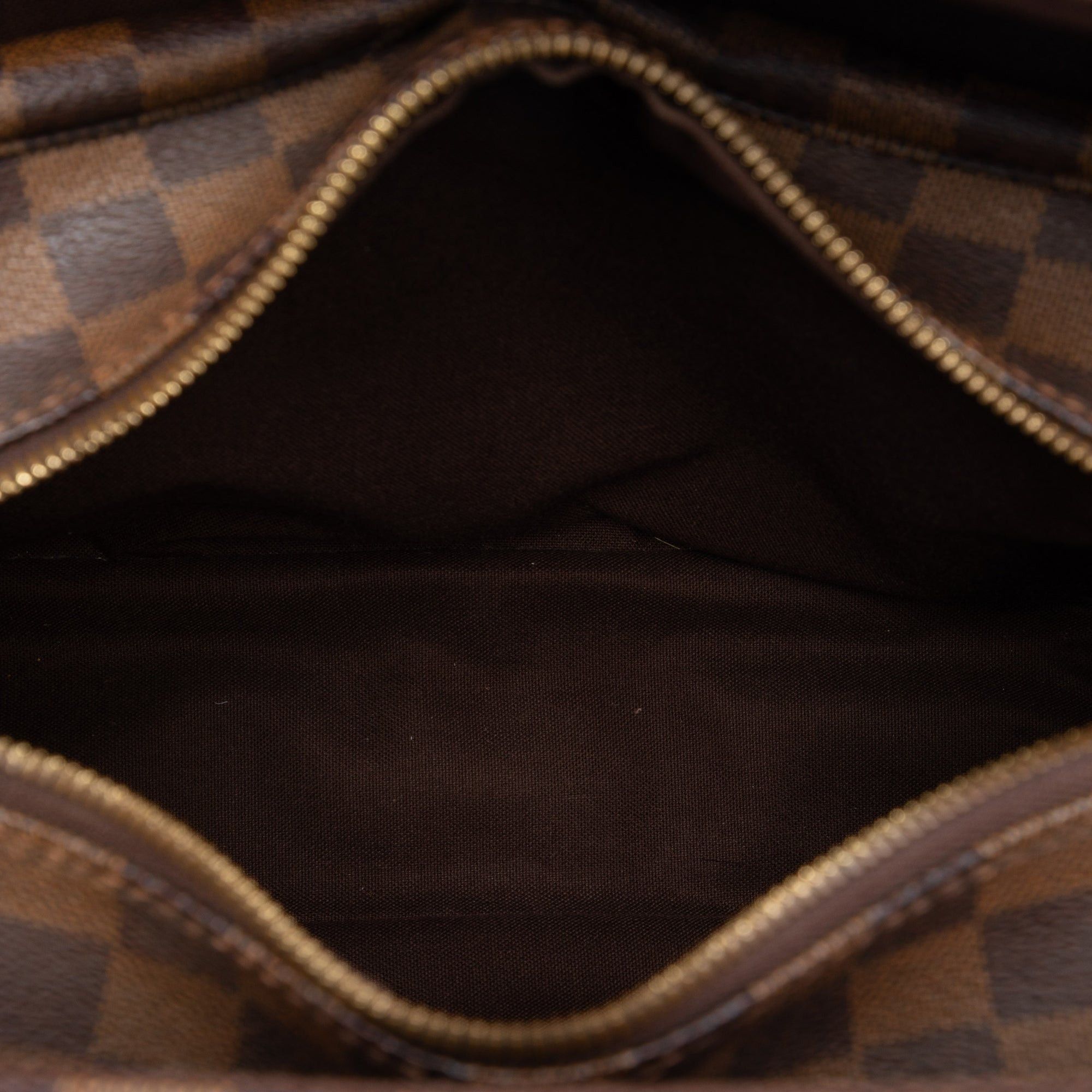 Louis Vuitton Damier Ebene Naviglio Size ONE SIZE - 4 Thumbnail
