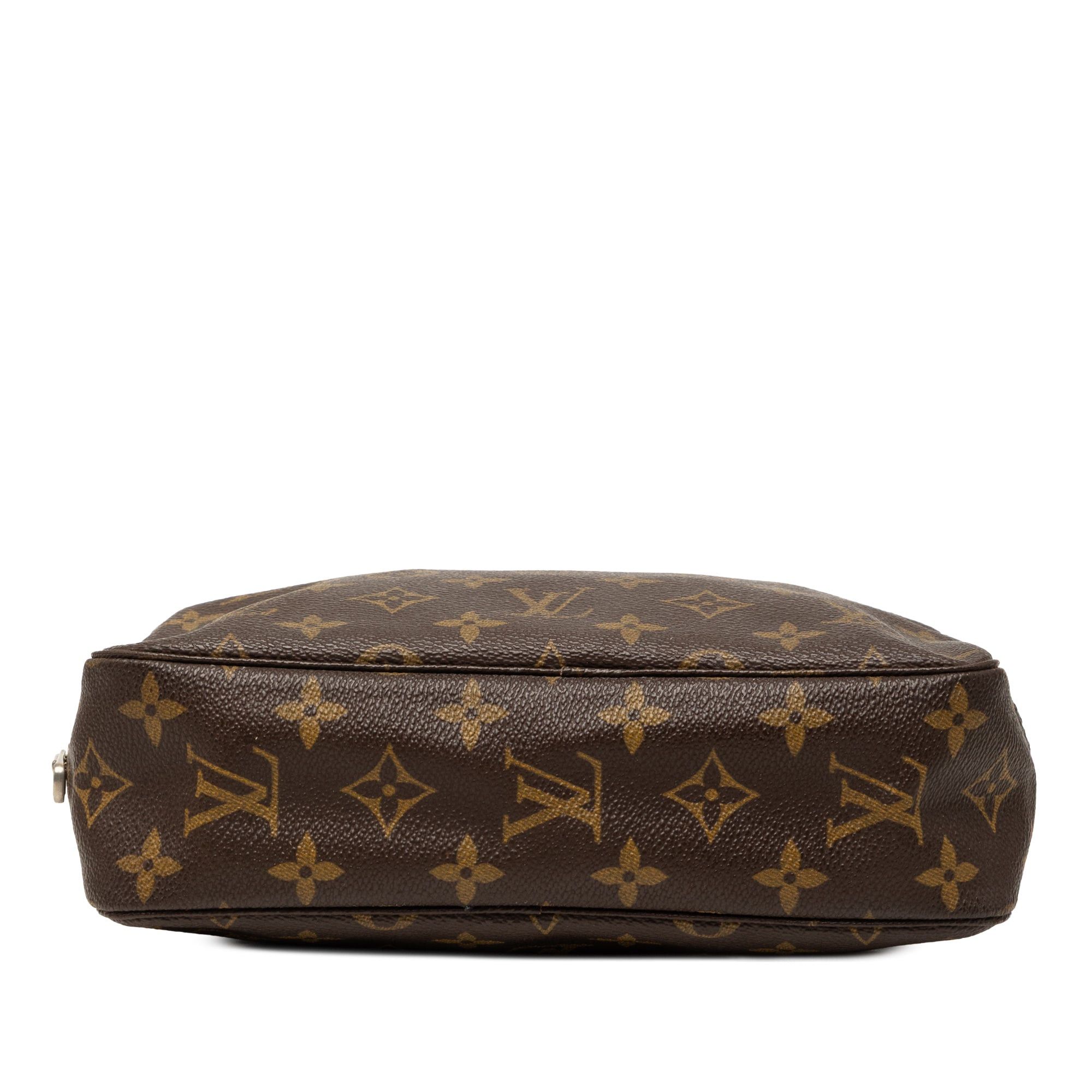 Louis Vuitton Monogram Trousse Toilette 23 Size ONE SIZE - 3 Thumbnail
