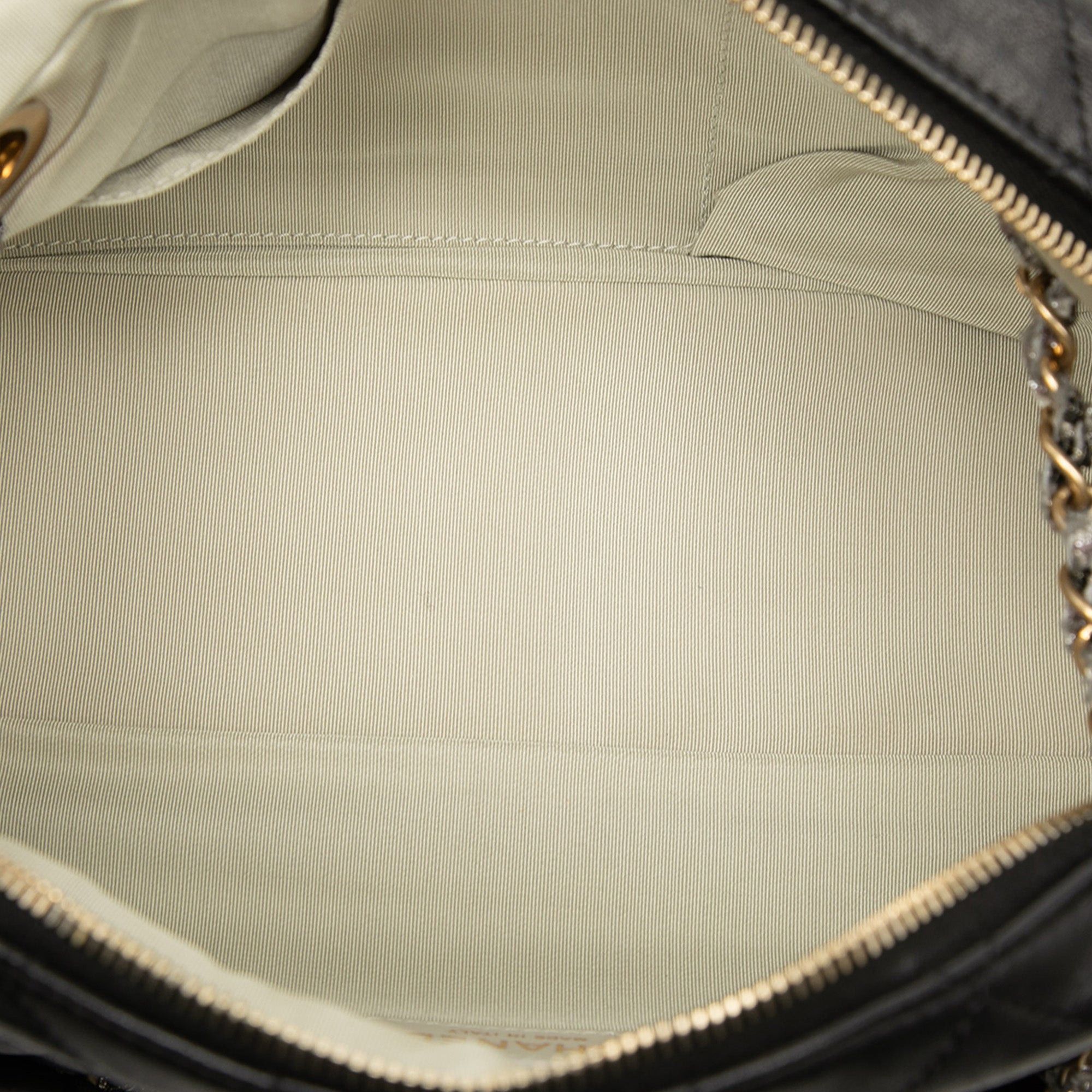 Chanel CC Quilted Lambskin Tweedy Bowler Bag Size ONE SIZE - 4 Thumbnail