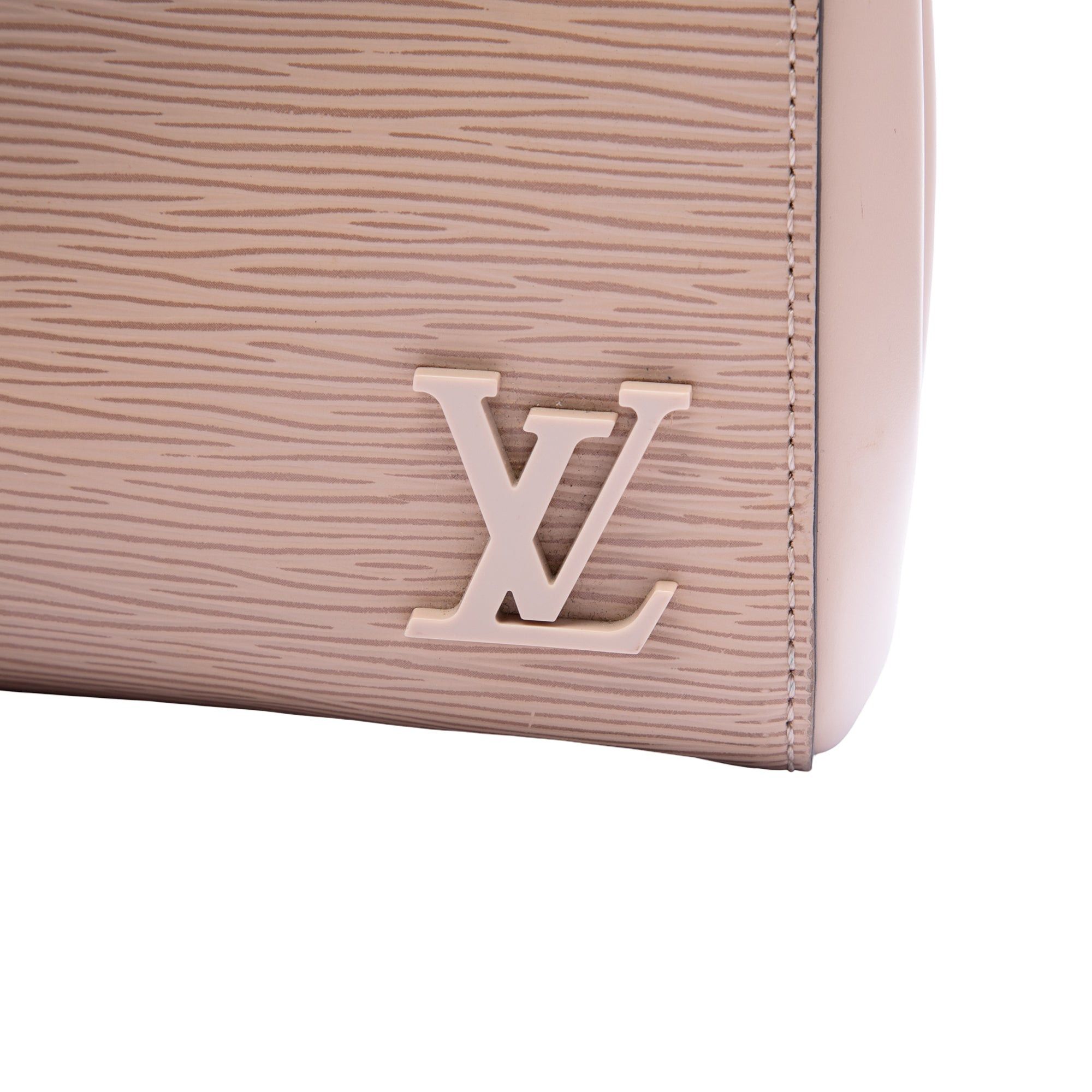 Louis Vuitton Epi Cluny BB Size ONE SIZE - 5 Thumbnail