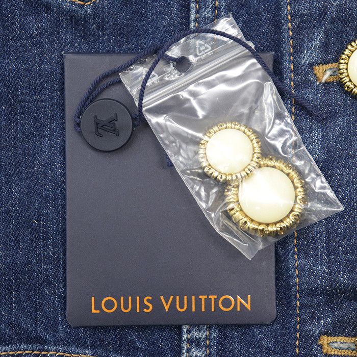 Louis Vuitton Louis Vuitton Louis Vuitton Denim Jacket Textile Outerwear DUTY FREE for USA Size ONE SIZE - 10 Thumbnail