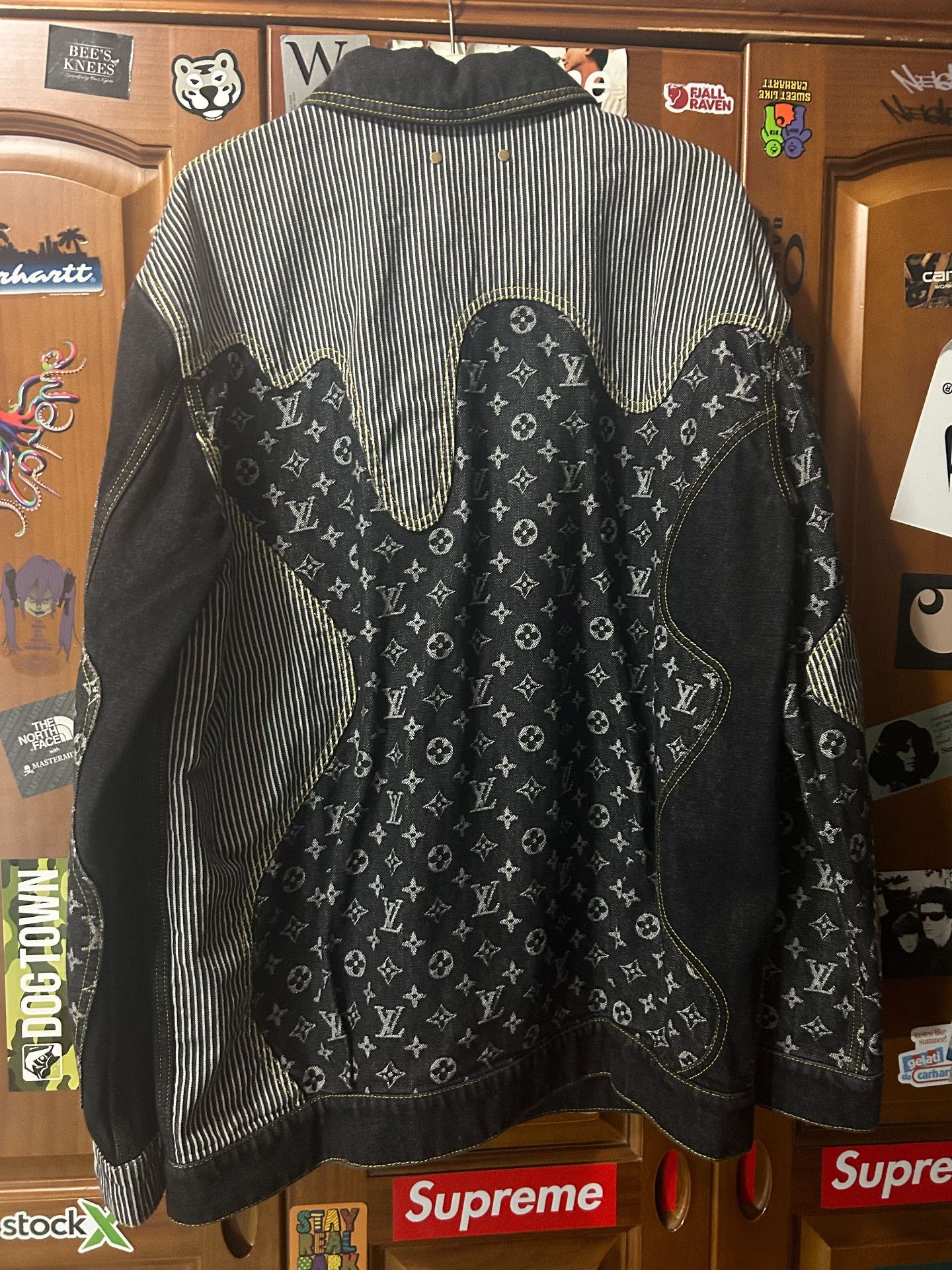 Louis Vuitton Louis Vuitton Nigo Men's Monogram Denim Jacket Size US M / EU 48-50 / 2 - 2 Thumbnail