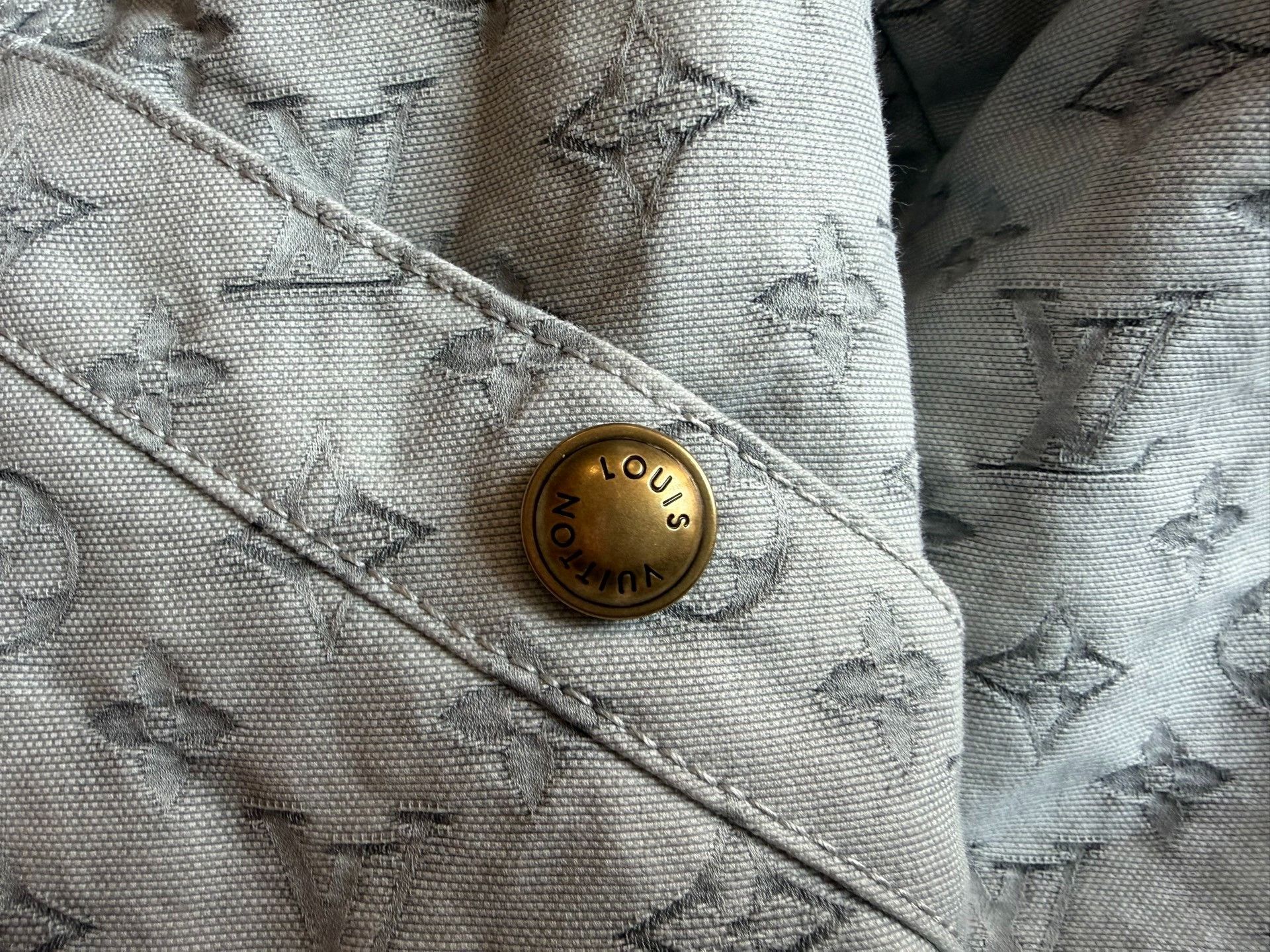 Louis Vuitton Louis Vuitton Jacquard Puffer Blouson Size US L / EU 52-54 / 3 - 3 Thumbnail
